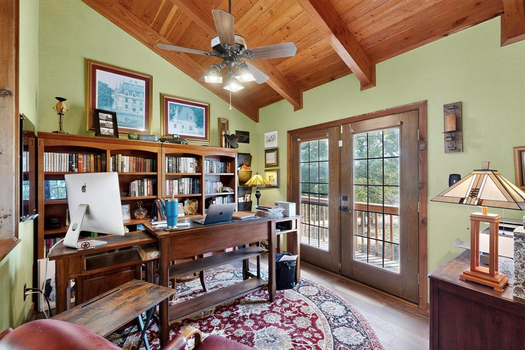 Sunset, Texas, 76270, United States, 4 Bedrooms Bedrooms, ,4 BathroomsBathrooms,Residential,For Sale,1974104