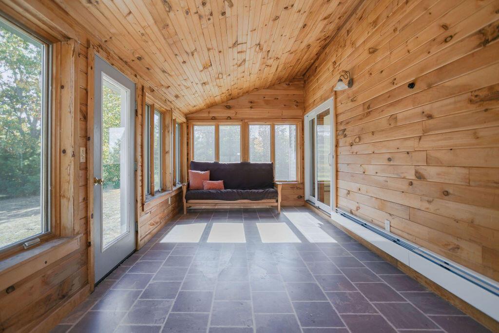 Jay, Maine, 04239, United States, 4 Bedrooms Bedrooms, ,3 BathroomsBathrooms,Residential,For Sale,1954491