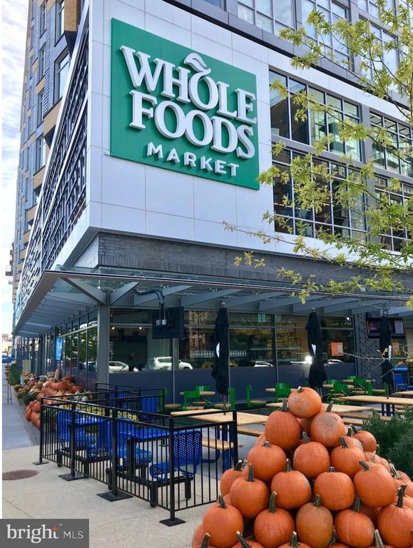 Washington, District of Columbia, 20003, United States, 2 Bedrooms Bedrooms, ,2 BathroomsBathrooms,Residential,For Sale,1974784