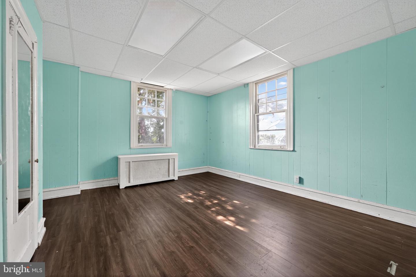 Havertown, Pennsylvania, 19083, United States, 6 Bedrooms Bedrooms, ,2 BathroomsBathrooms,Residential,For Sale,1960669