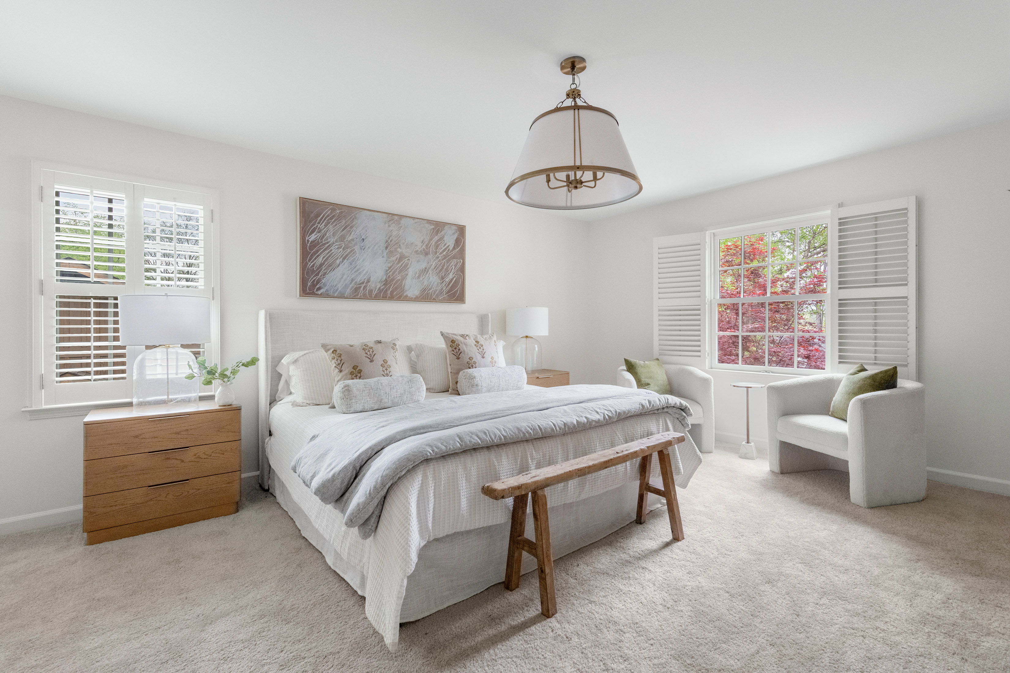  Beautifully Reimagined and Meticulously Maintained Home - 物件實景