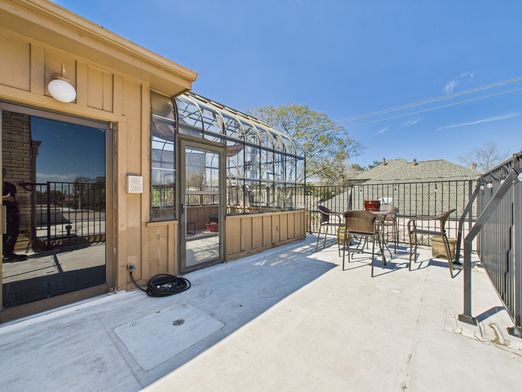 Houston, Texas, 77063, United States, 3 Bedrooms Bedrooms, ,3 BathroomsBathrooms,Residential,For Sale,1979528