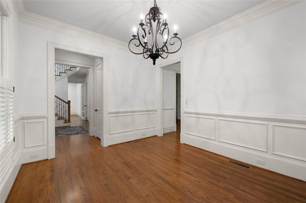 Decatur, Georgia, 30033, United States, 4 Bedrooms Bedrooms, ,4 BathroomsBathrooms,Residential,For Sale,1989134