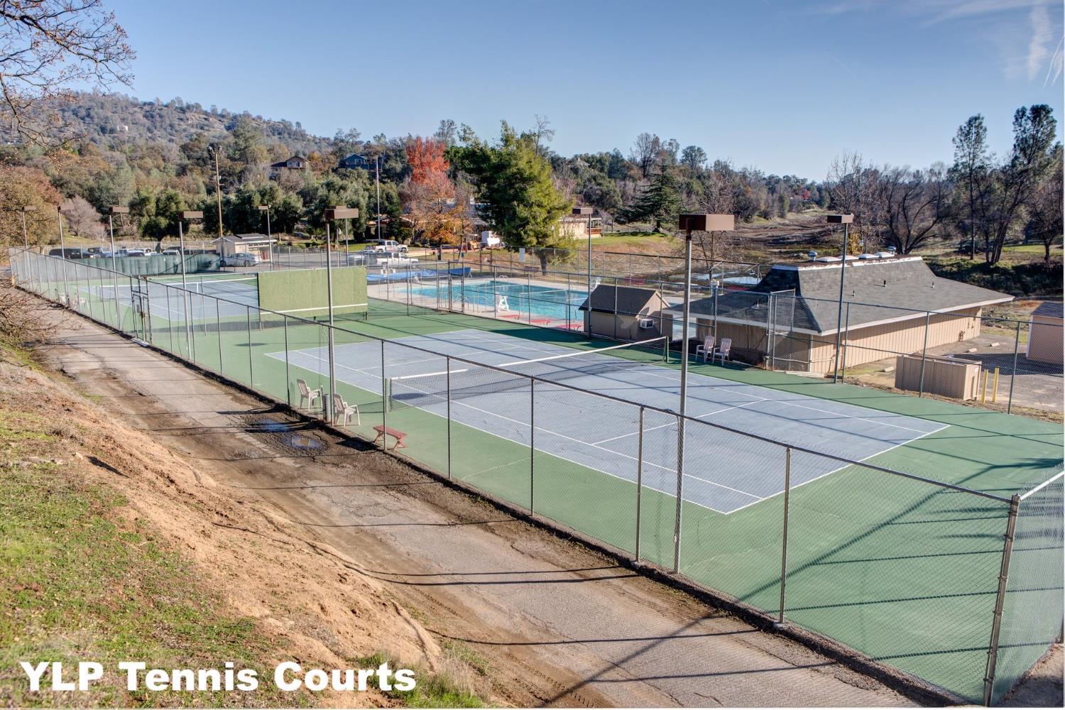 Coarsegold, California, 93614, United States, 4 Bedrooms Bedrooms, ,3 BathroomsBathrooms,Residential,For Sale,1943274