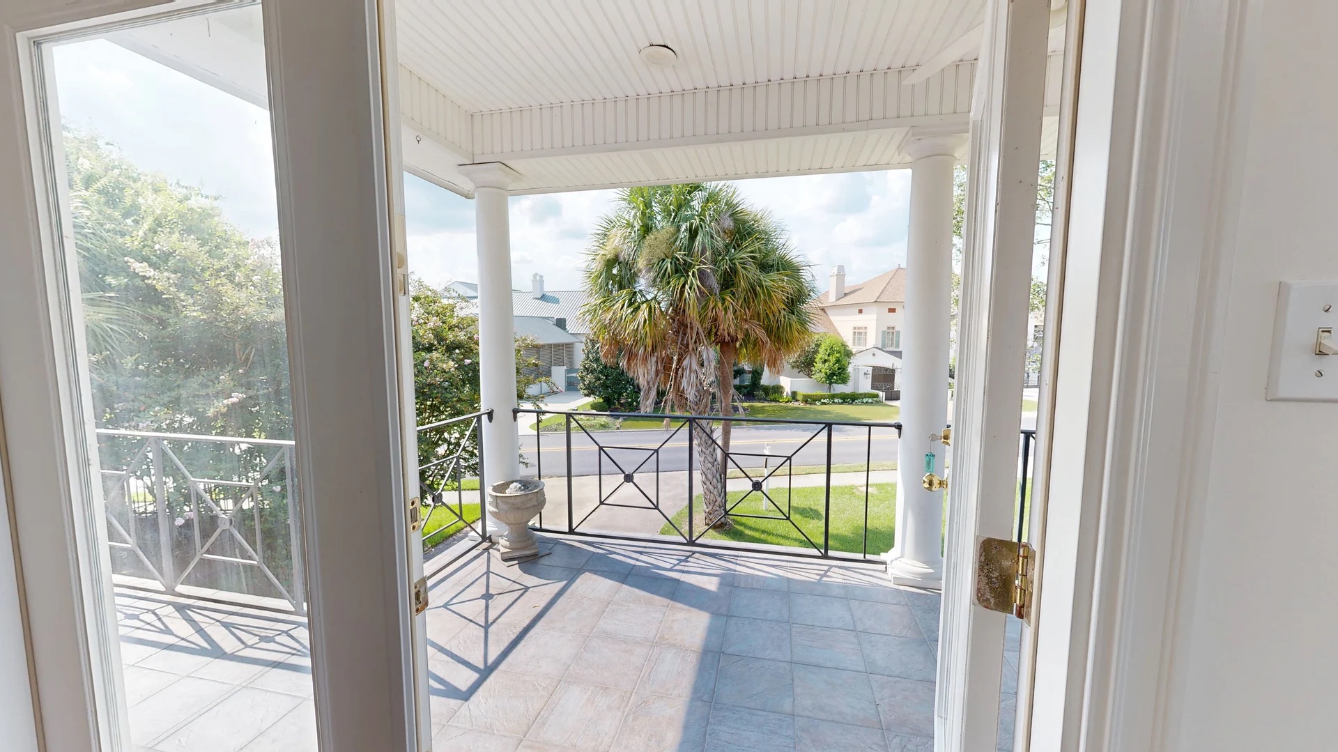Lake Charles, Louisiana, 70601, United States, 4 Bedrooms Bedrooms, ,3 BathroomsBathrooms,Residential,For Sale,1930772