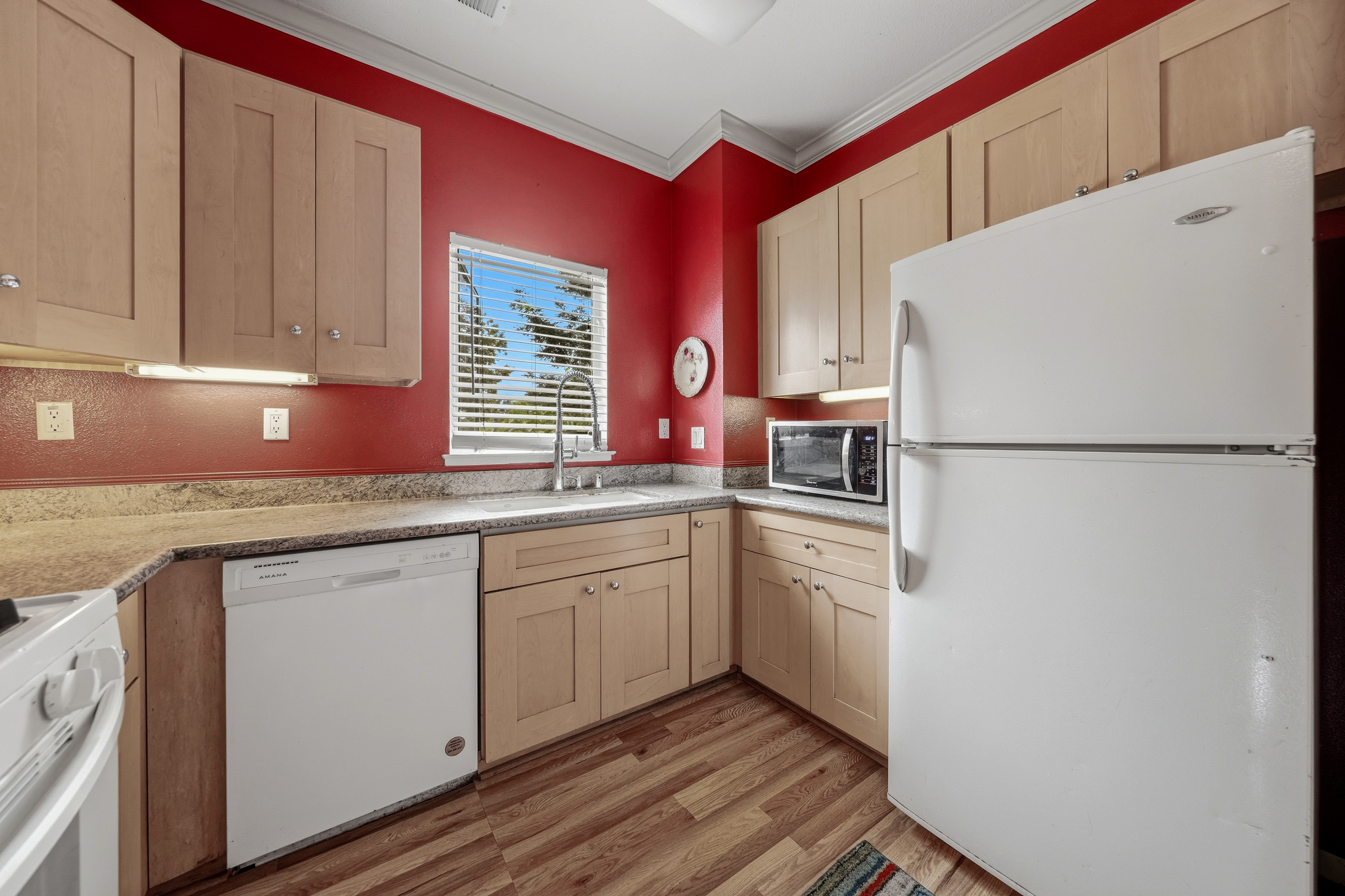  Rare Opportunity in Valley Oak Villas - 物件實景