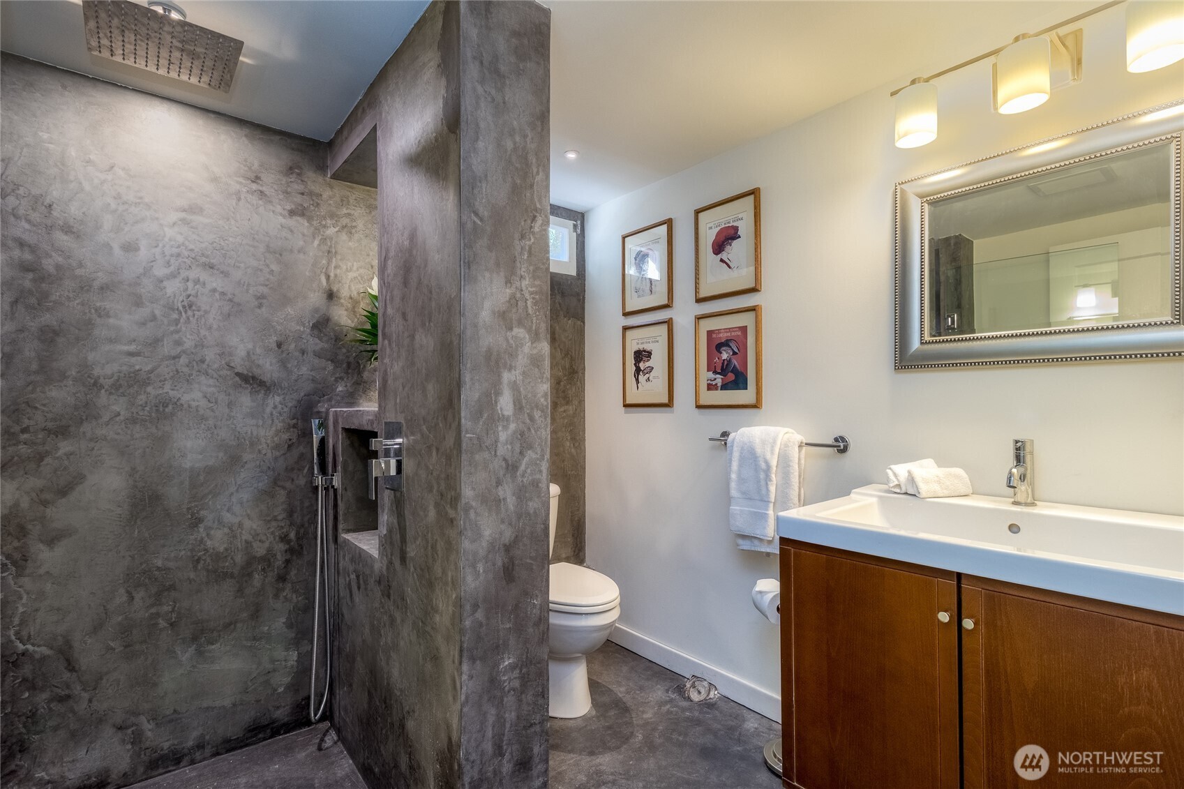 Walla Walla, Washington, 99362, United States, 4 Bedrooms Bedrooms, ,2 BathroomsBathrooms,Residential,For Sale,1868266