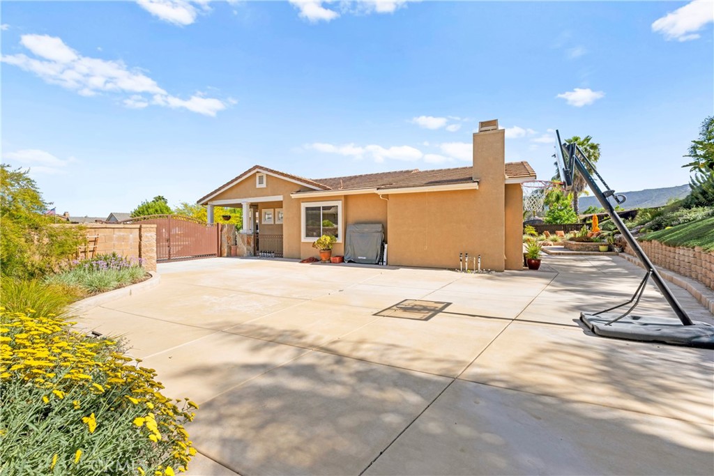 Murrieta, California, 92562, United States, 5 Bedrooms Bedrooms, ,3 BathroomsBathrooms,Residential,For Sale,1837849