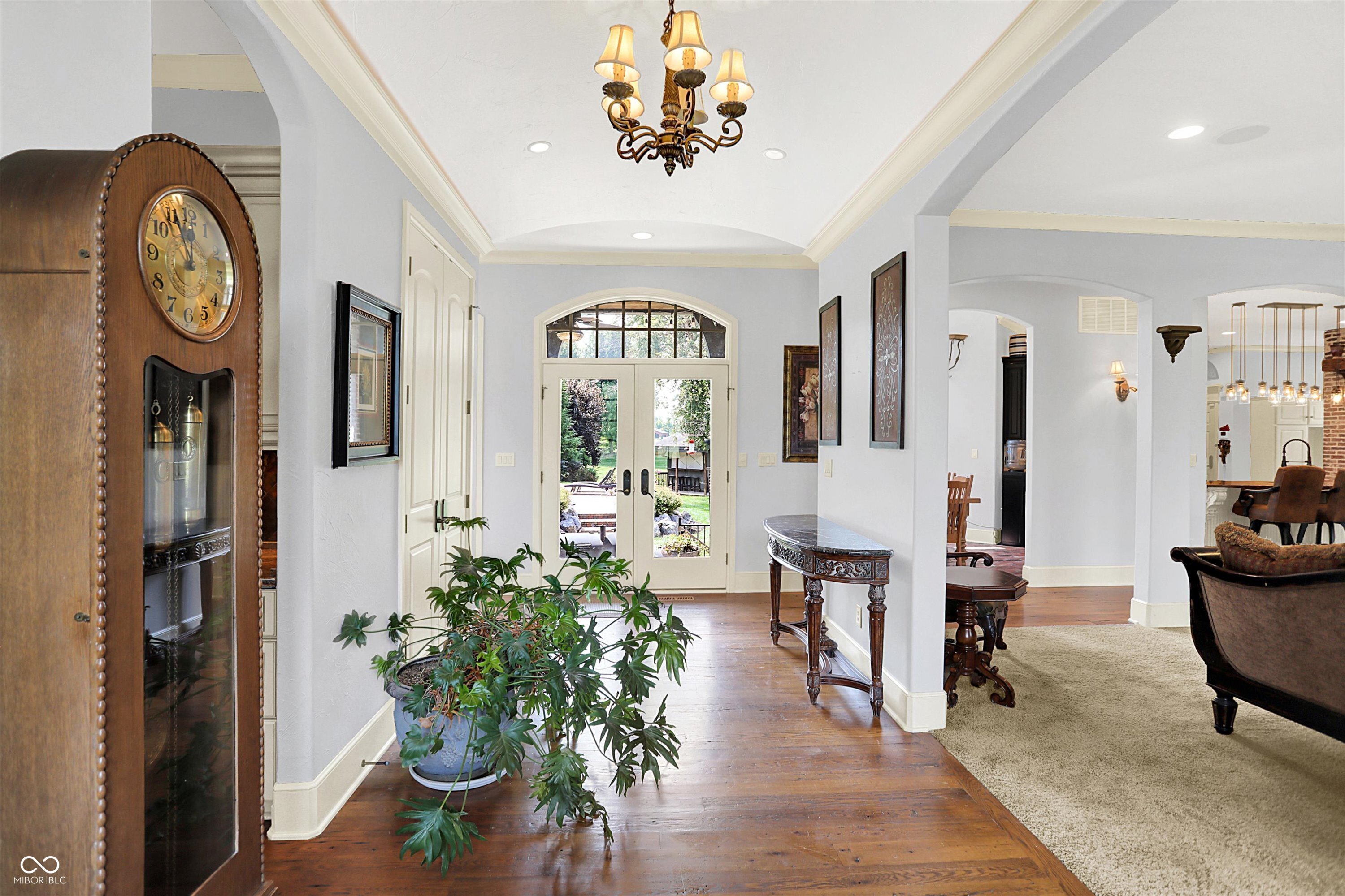 Zionsville, Indiana, 46077, United States, 4 Bedrooms Bedrooms, ,6 BathroomsBathrooms,Residential,For Sale,1978163