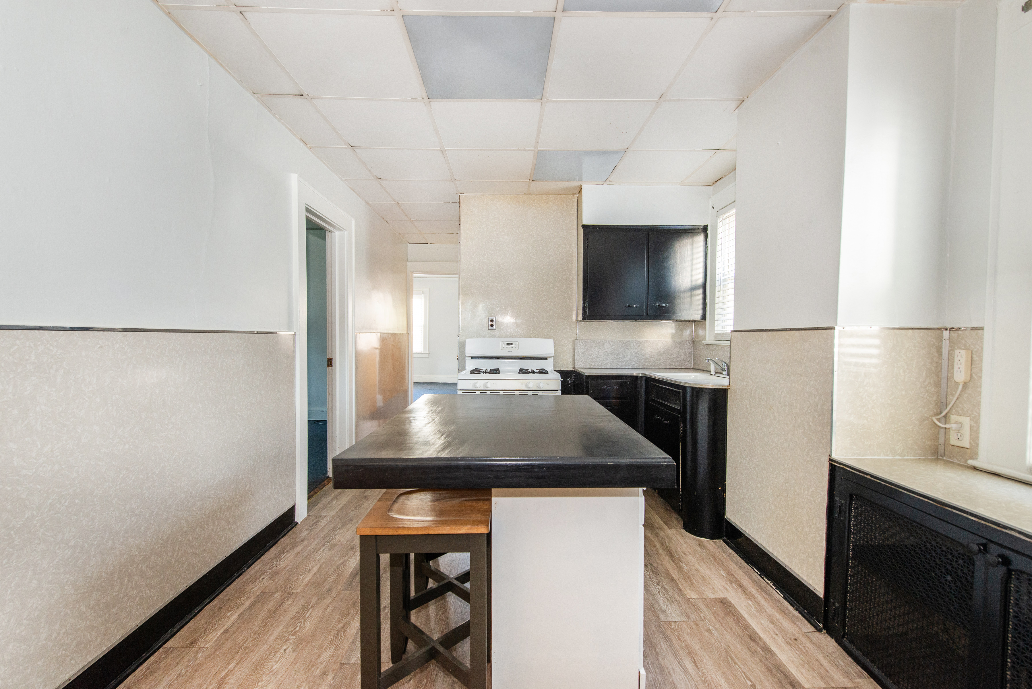 Belleville, New Jersey, 07109, United States, 4 Bedrooms Bedrooms, ,2 BathroomsBathrooms,Residential,For Sale,1977924