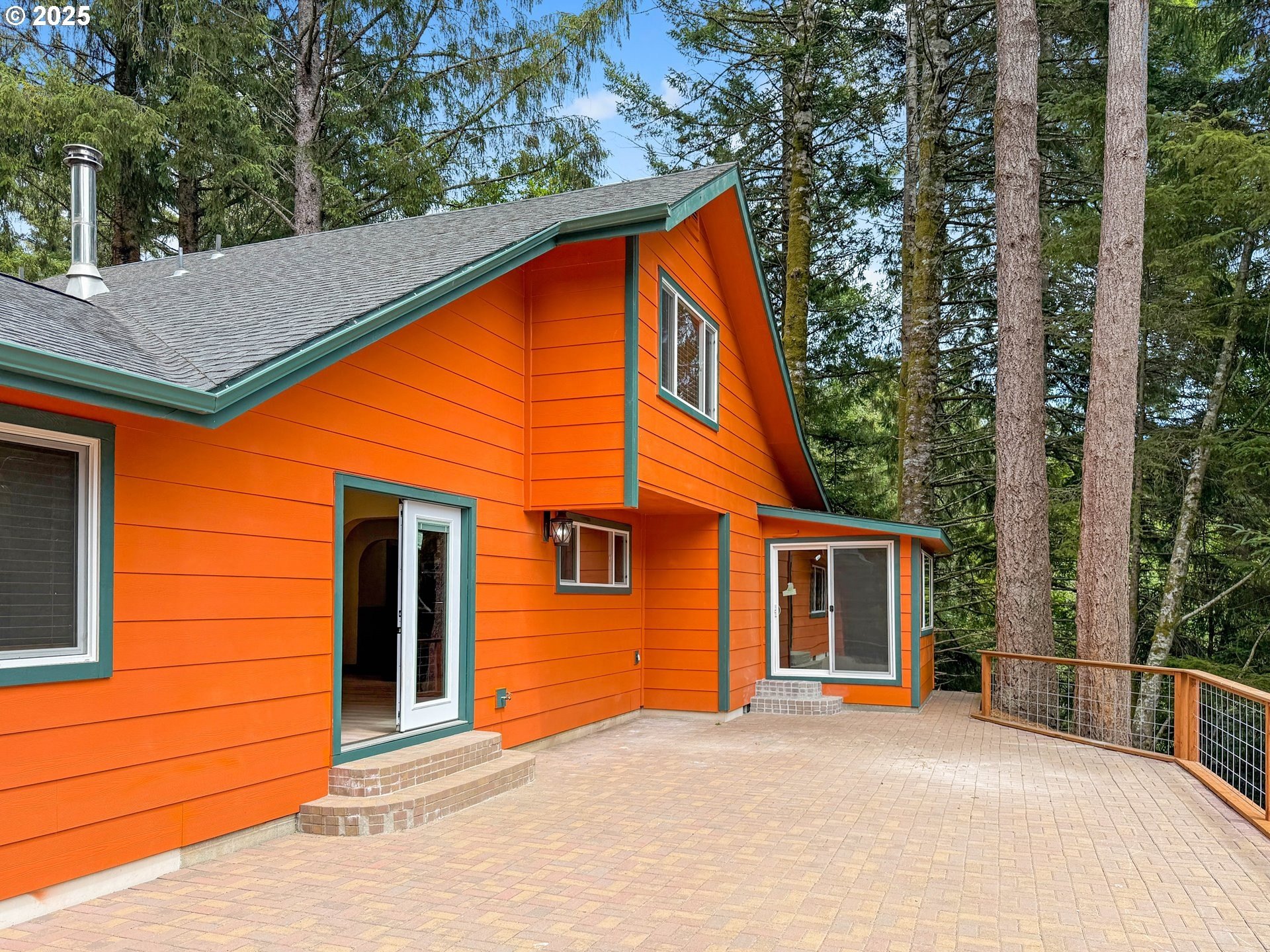 Brookings, Oregon, 97415, United States, 4 Bedrooms Bedrooms, ,2 BathroomsBathrooms,Residential,For Sale,1982751