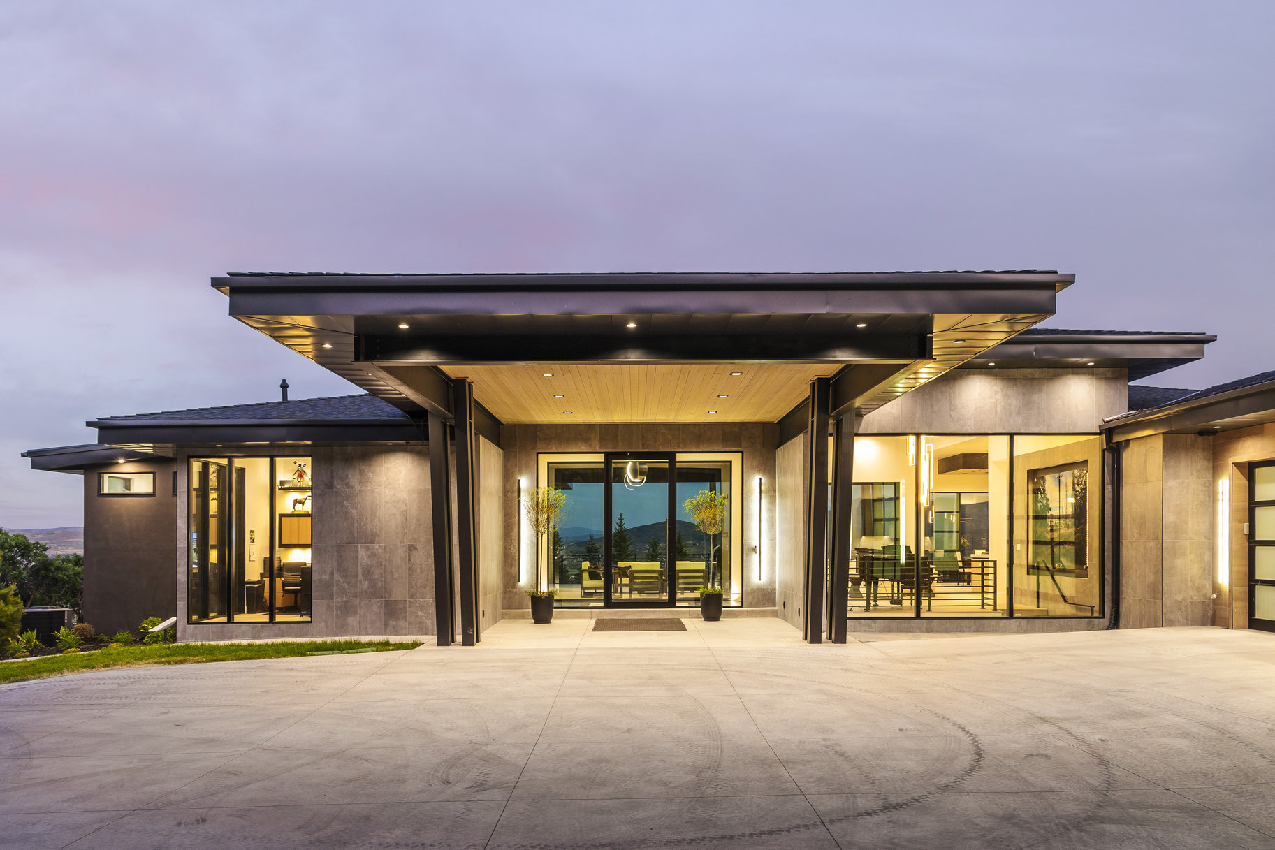  A RARE MODERN MOUNTAIN ESTATE WITH AN EXTRAORDINARY EQUESTRIAN FACILITY - 物件實景