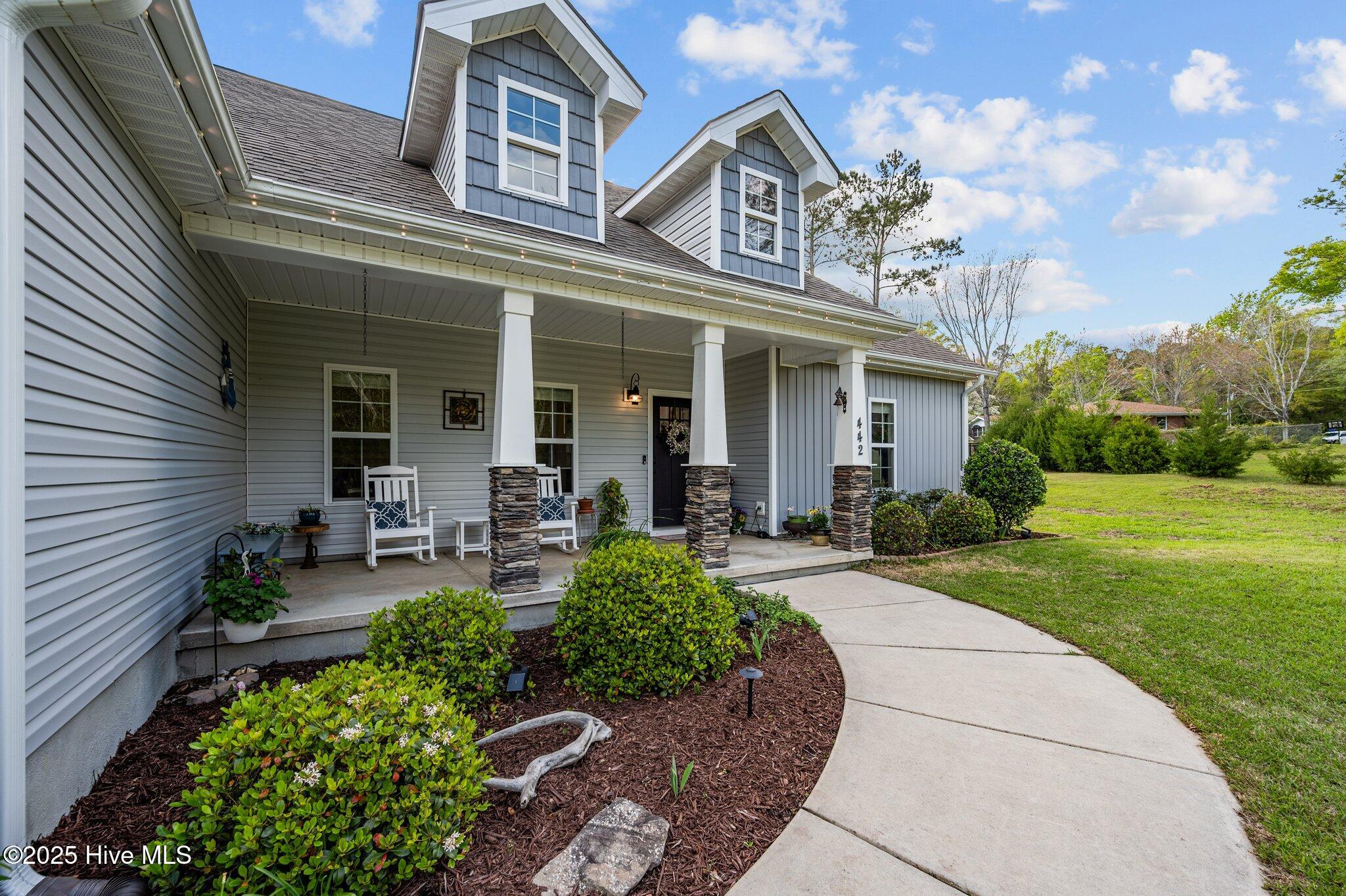 Sneads Ferry, North Carolina, 28460, United States, 3 Bedrooms Bedrooms, ,2 BathroomsBathrooms,Residential,For Sale,1837639