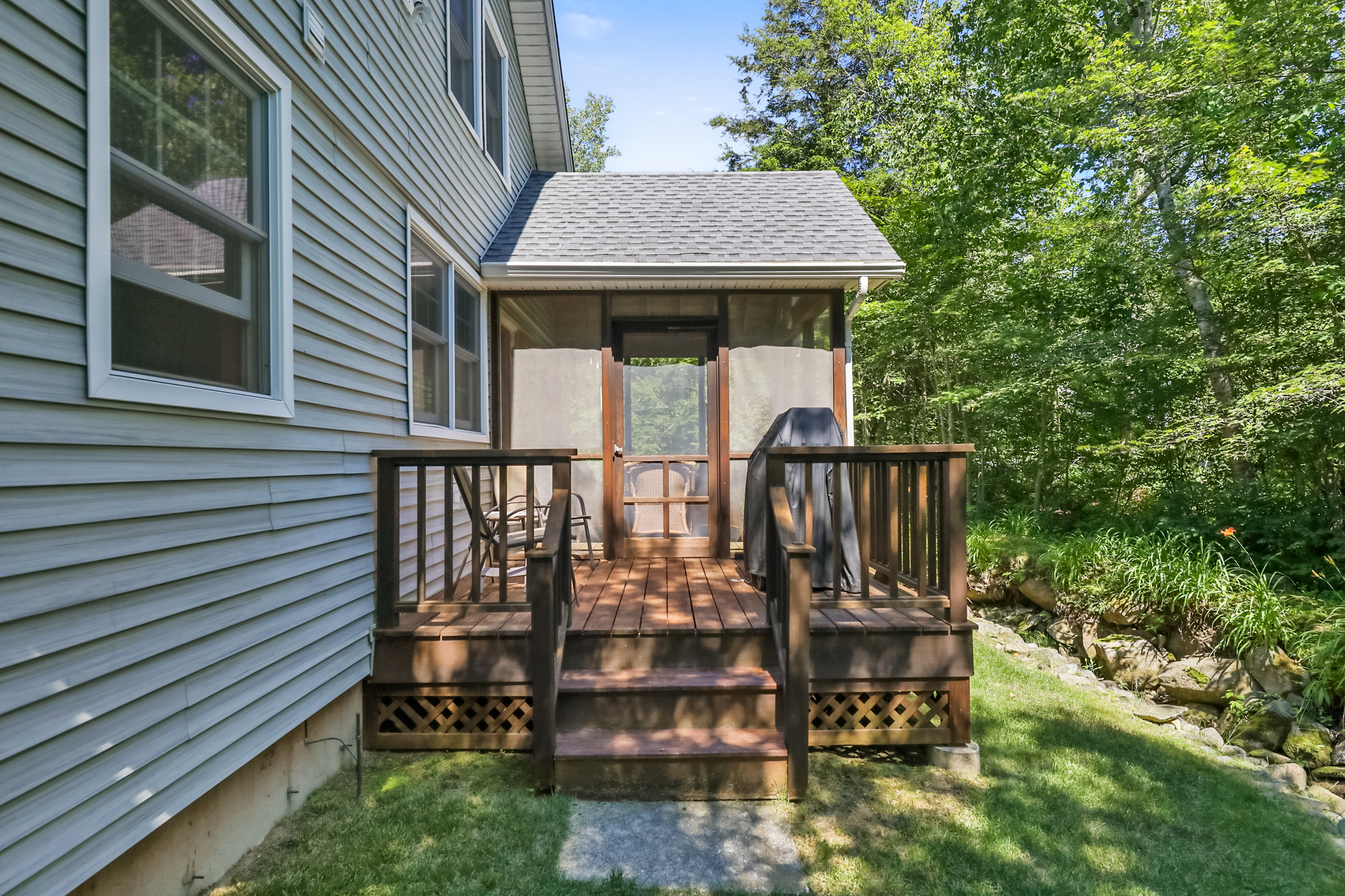  TRANQUIL LAKESIDE LIVING STEPS TO OTIS RESERVOIR - 物件實景