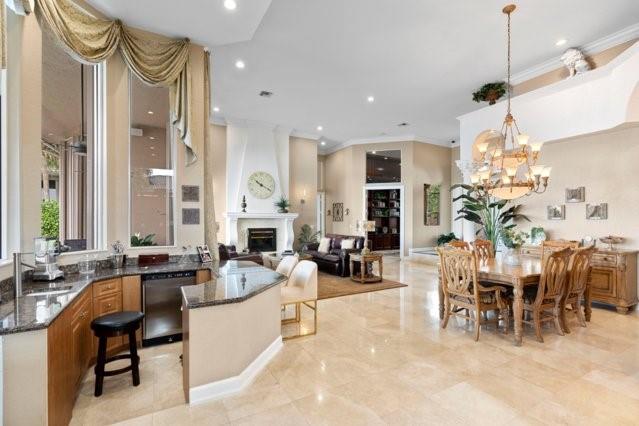 Coral Springs, Florida, 33071, United States, 4 Bedrooms Bedrooms, ,3 BathroomsBathrooms,Residential,For Sale,1841689