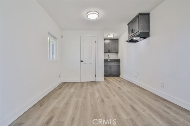 Compton, California, 90222, United States, 2 Bedrooms Bedrooms, ,2 BathroomsBathrooms,Residential,For Sale,1881655