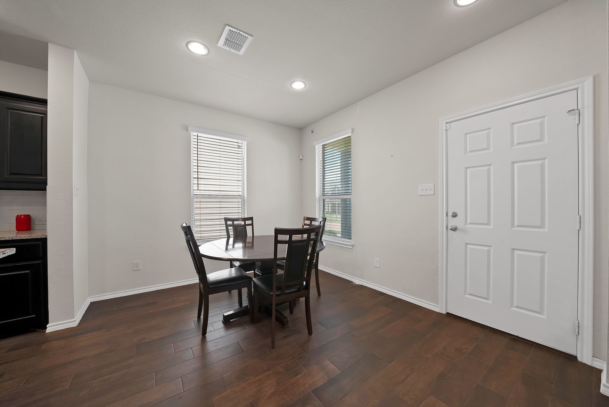  422 Milverton Drive, Fort Worth, TX, 76036 - 物件實景