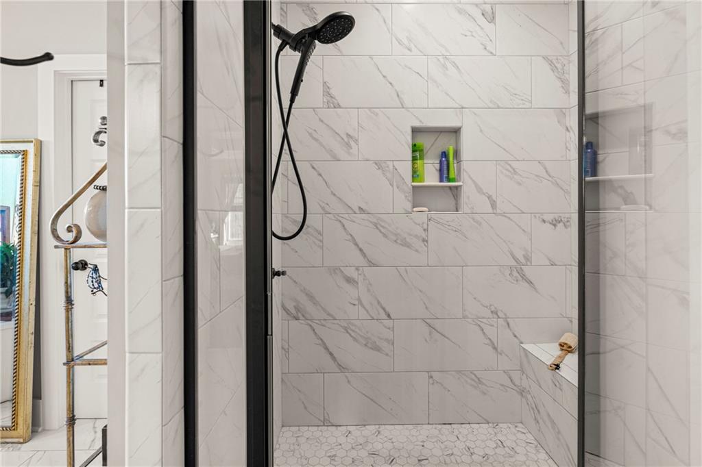 Opelika, Alabama, 36801, United States, 4 Bedrooms Bedrooms, ,3 BathroomsBathrooms,Residential,For Sale,1988024