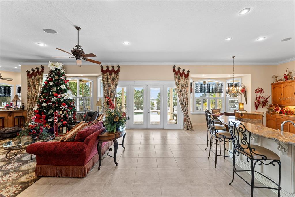 Thonotosassa, Florida, 33592, United States, 4 Bedrooms Bedrooms, ,7 BathroomsBathrooms,Residential,For Sale,1788935