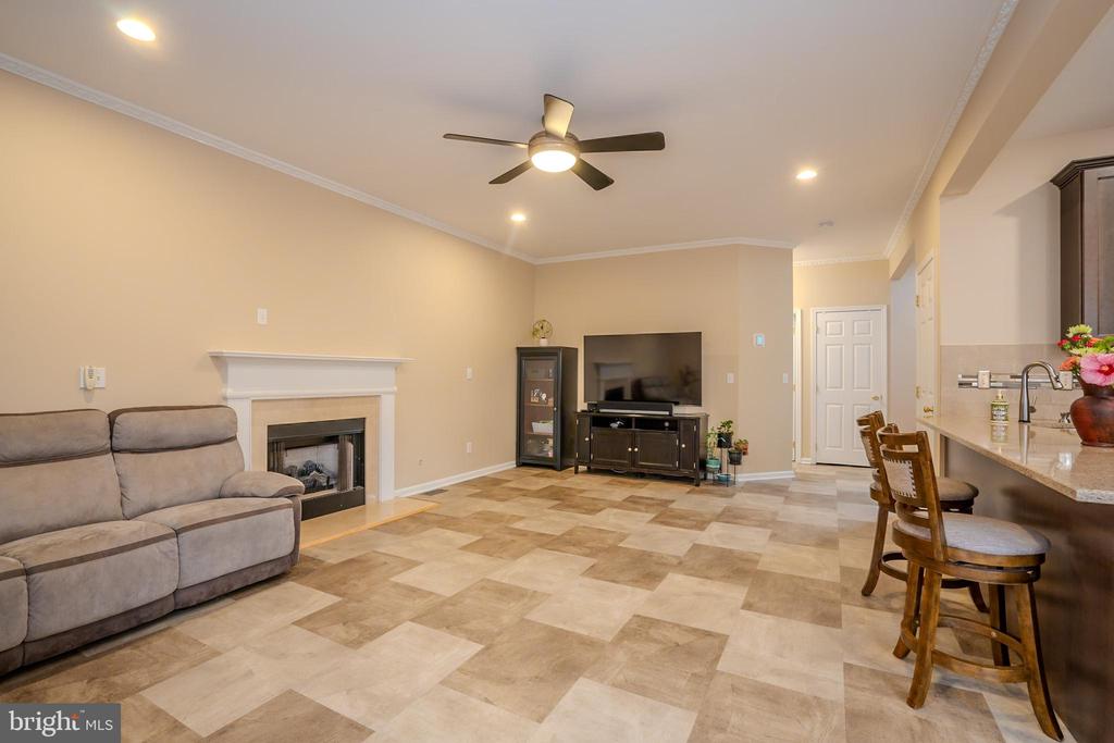Plainsboro, New Jersey, 08536, United States, 4 Bedrooms Bedrooms, ,3 BathroomsBathrooms,Residential,For Sale,1900525
