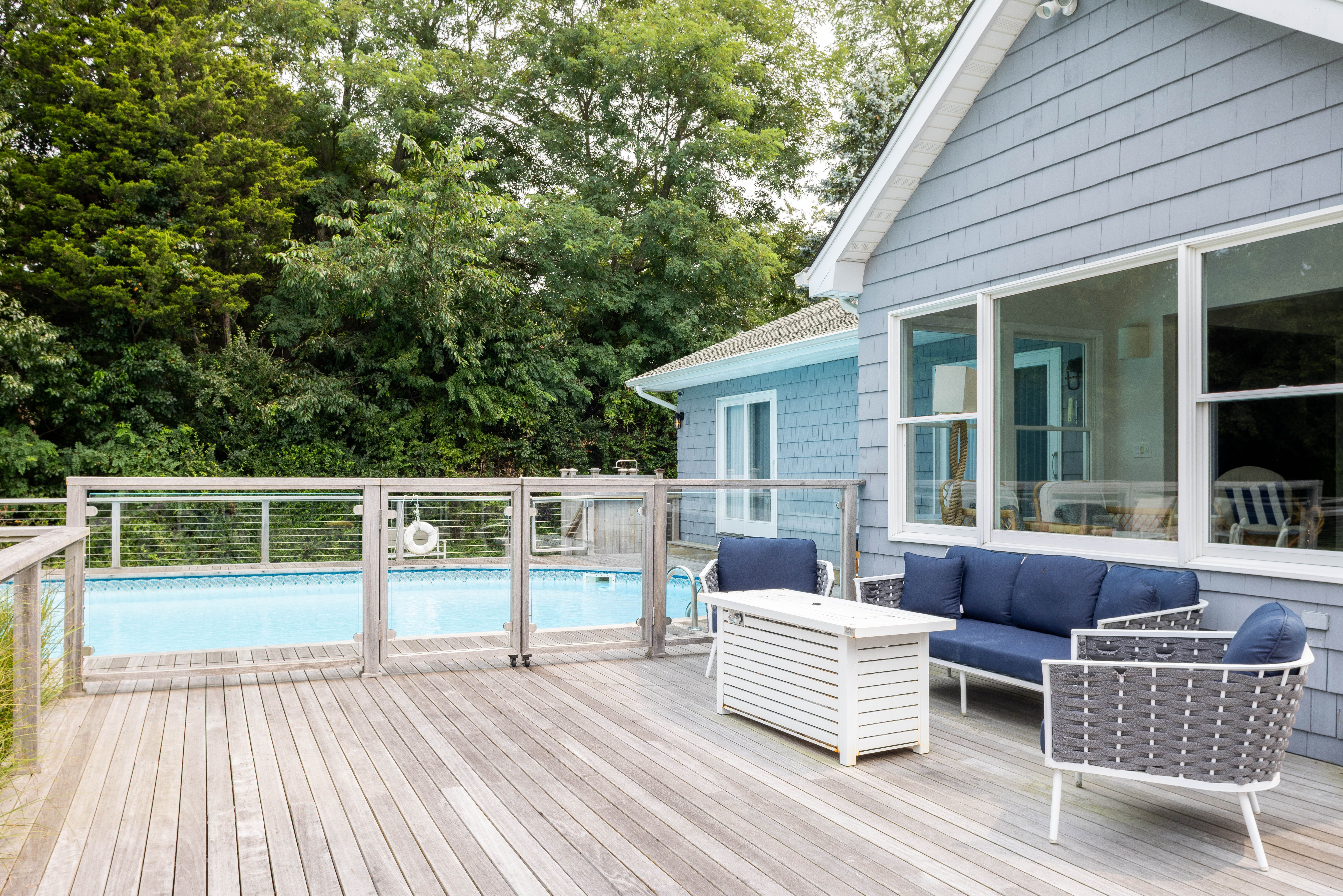  225 Lakeside Drive S, Southold, NY, 11971 - 物件實景