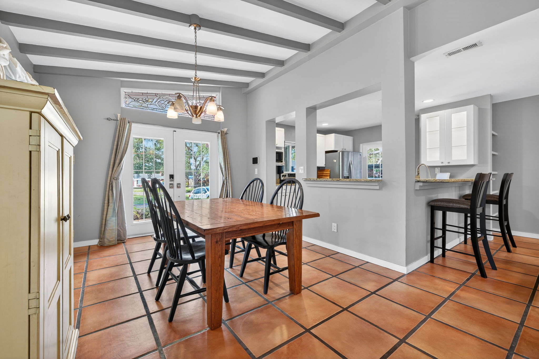 Clearwater, Florida, 33755, United States, 5 Bedrooms Bedrooms, ,3 BathroomsBathrooms,Residential,For Sale,2013064