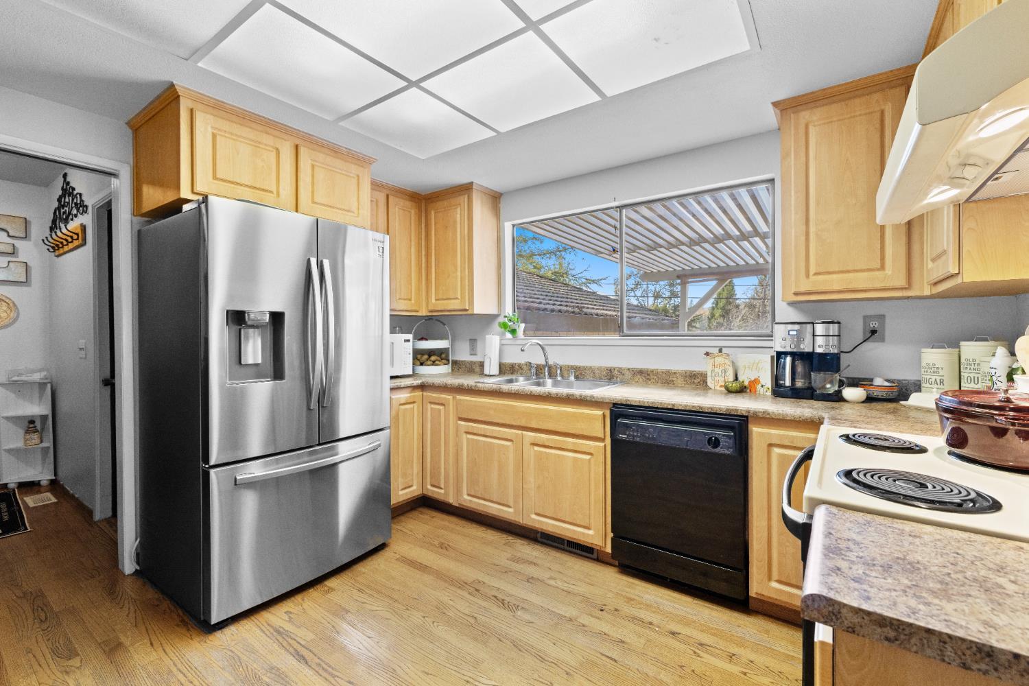 Auburn, California, 95602, United States, 3 Bedrooms Bedrooms, ,2 BathroomsBathrooms,Residential,For Sale,2010443