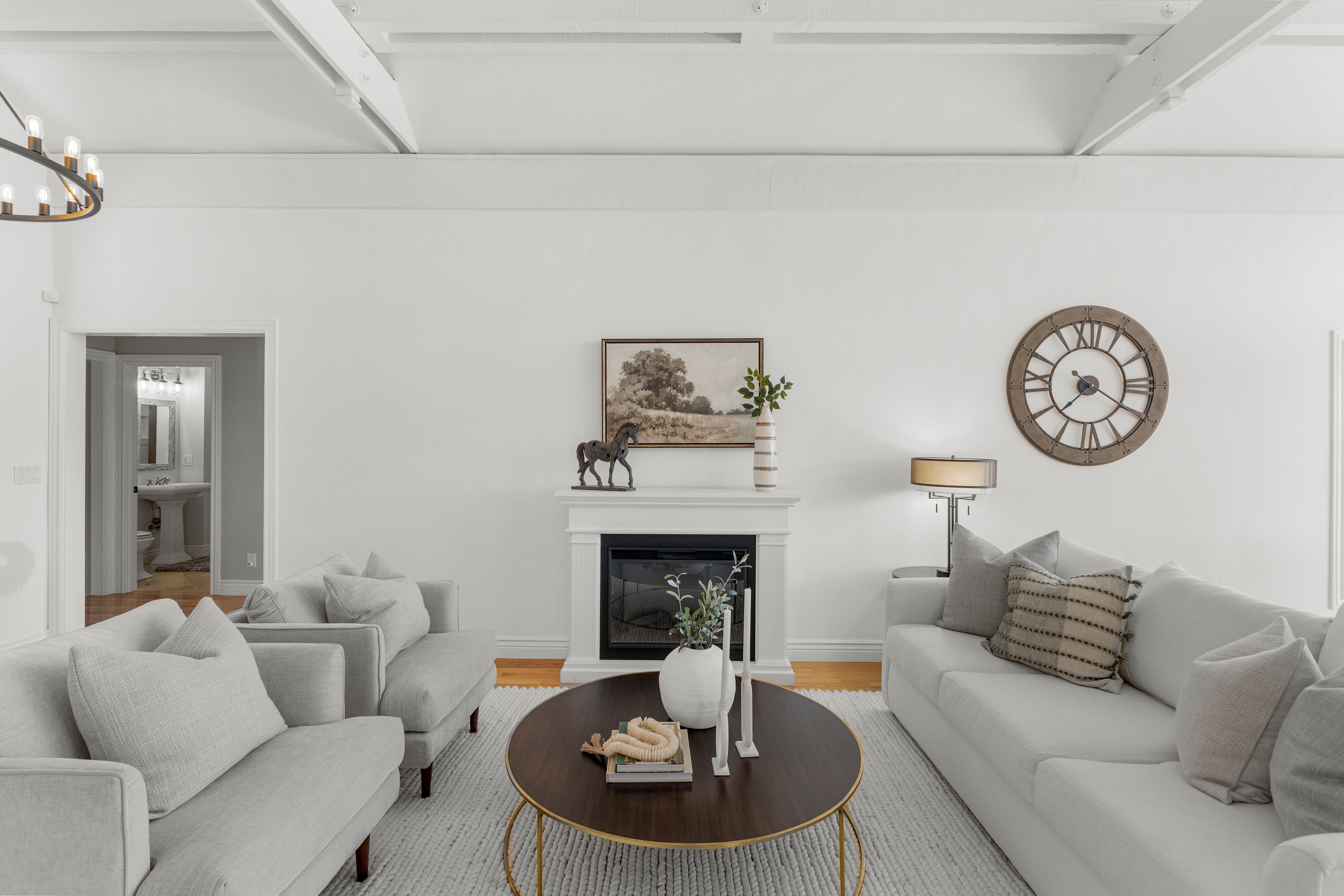  Sweeping Fairway Views Meet Rare Outdoor Living - 物件實景