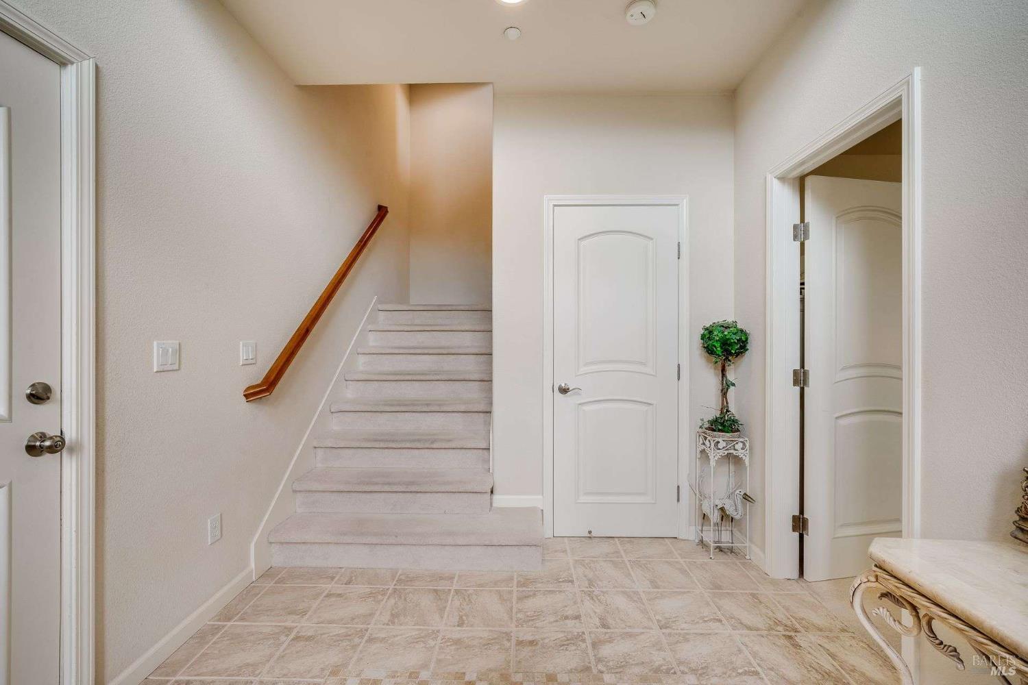 Santa Rosa, California, 95403, United States, 4 Bedrooms Bedrooms, ,4 BathroomsBathrooms,Residential,For Sale,1981253