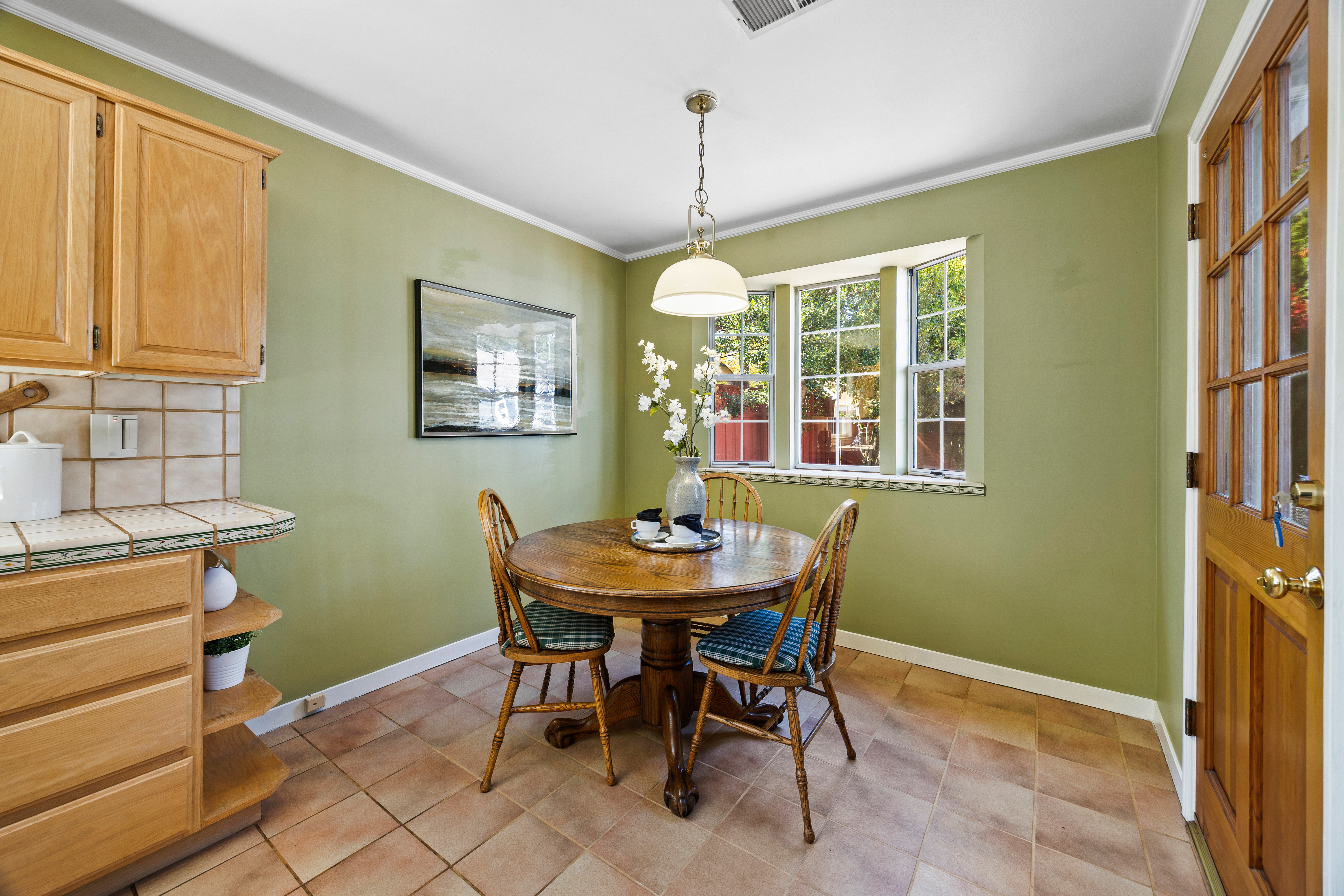  Single-Level Home in Desirable San Mateo Village - 物件實景