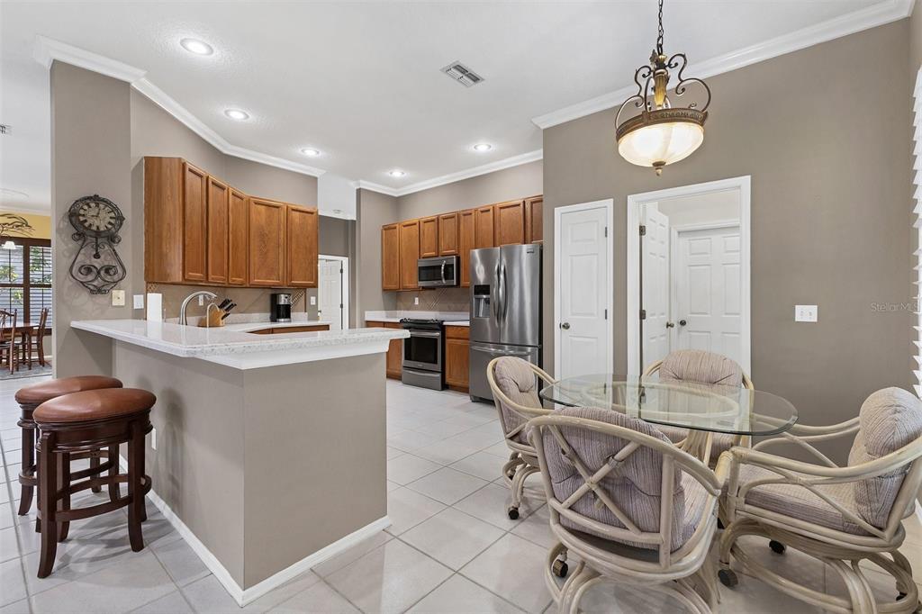 Sarasota, Florida, 34238, United States, 4 Bedrooms Bedrooms, ,2 BathroomsBathrooms,Residential,For Sale,1985448