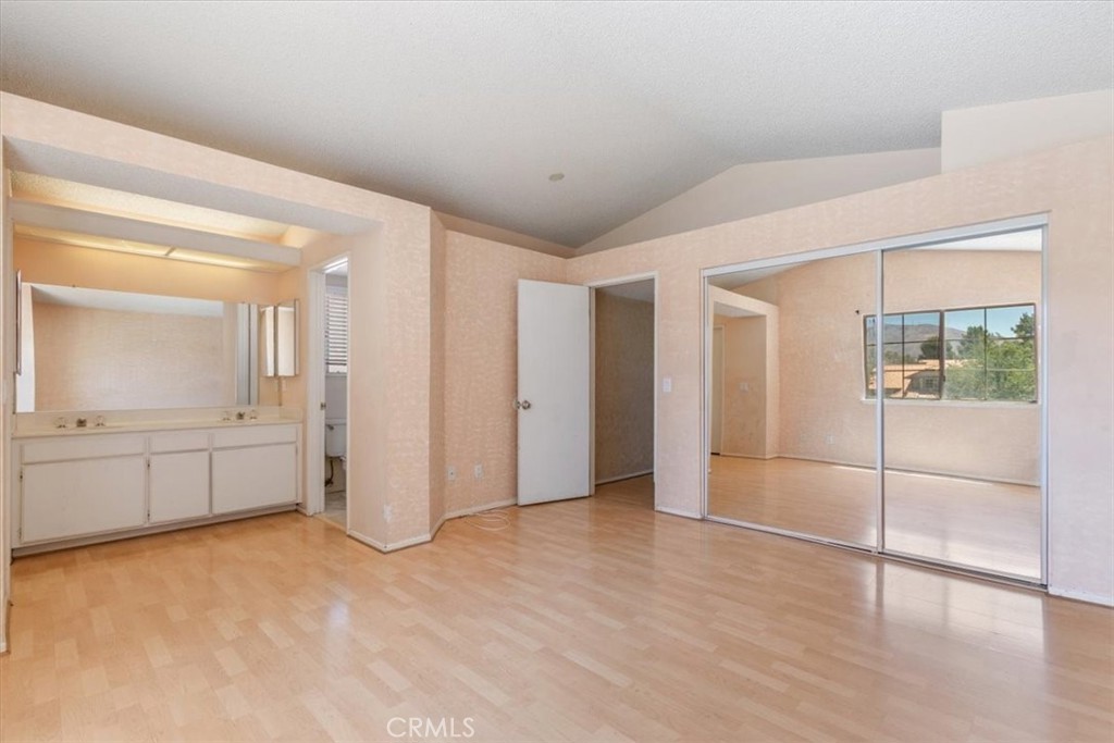 Palmdale, California, 93550, United States, 4 Bedrooms Bedrooms, ,3 BathroomsBathrooms,Residential,For Sale,1921772