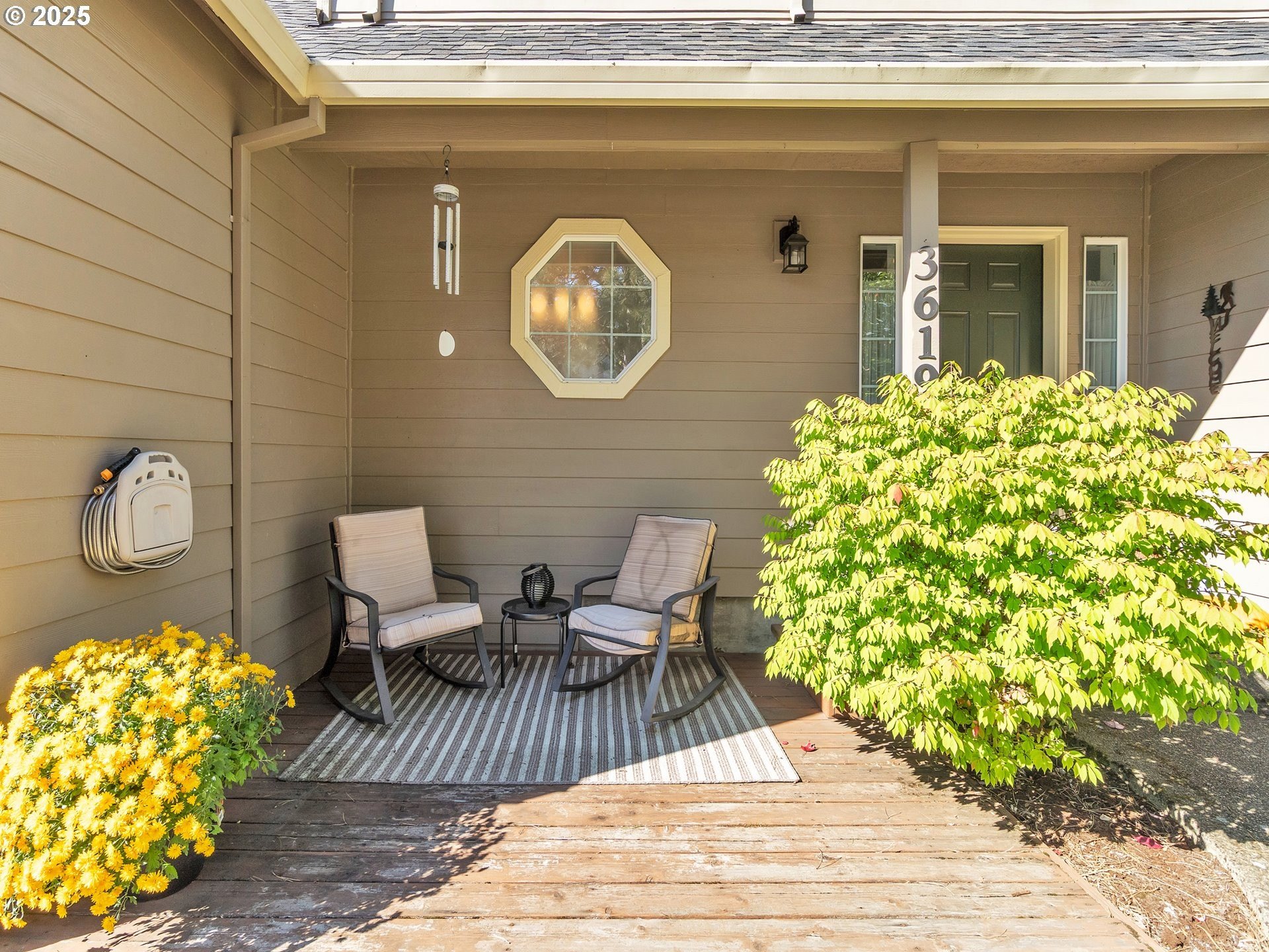 Newberg, Oregon, 97132, United States, 4 Bedrooms Bedrooms, ,3 BathroomsBathrooms,Residential,For Sale,1962580