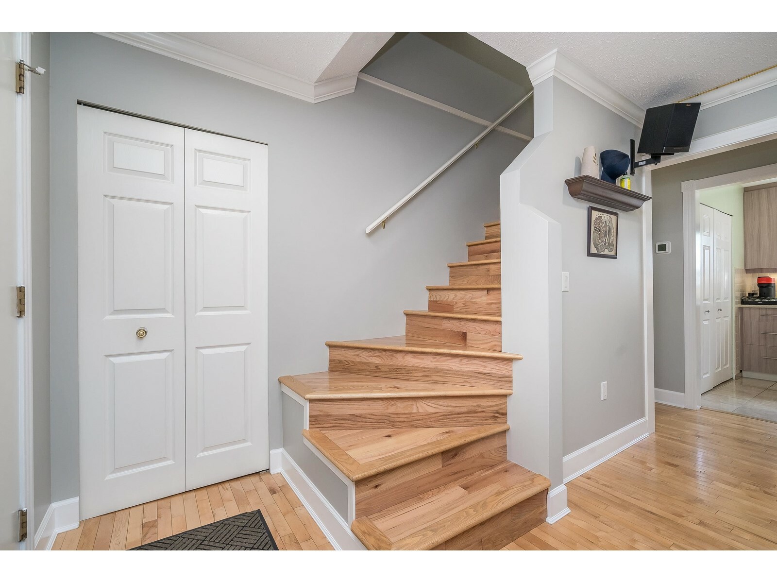 SURREY, British Columbia, V4A 5N3, CA, 3 Bedrooms Bedrooms, ,2 BathroomsBathrooms,Residential,For Sale,1838799