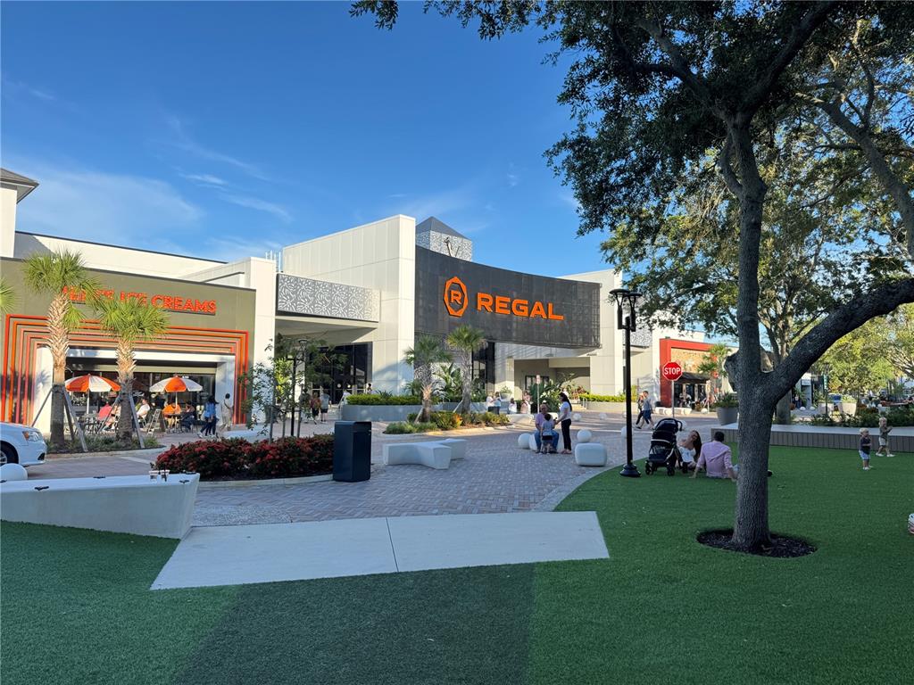 Winter Park, Florida, 32792, United States, 4 Bedrooms Bedrooms, ,2 BathroomsBathrooms,Residential,For Sale,1991999