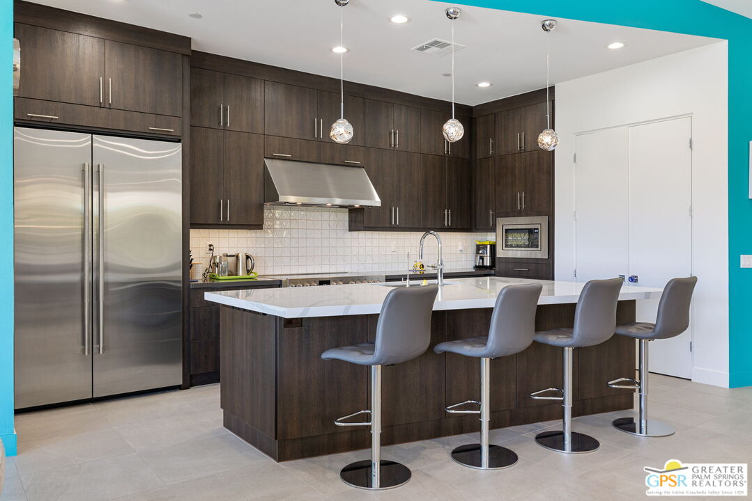 Palm Springs, California, 92262, United States, 3 Bedrooms Bedrooms, ,3 BathroomsBathrooms,Residential,For Sale,1903591