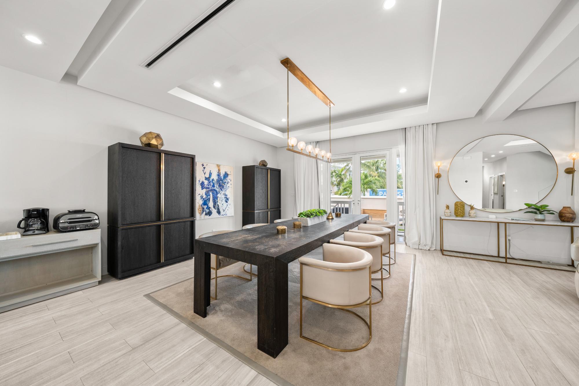 Palm Cay, Nassau / New Providence, New Providence, BS, 5 Bedrooms Bedrooms, ,5 BathroomsBathrooms,Residential,For Sale,1991755