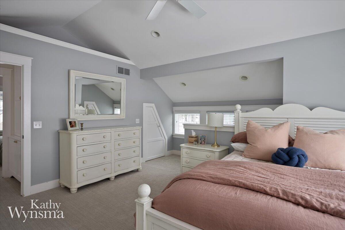 East Grand Rapids, Michigan, 49506, United States, 5 Bedrooms Bedrooms, ,5 BathroomsBathrooms,Residential,For Sale,1933647