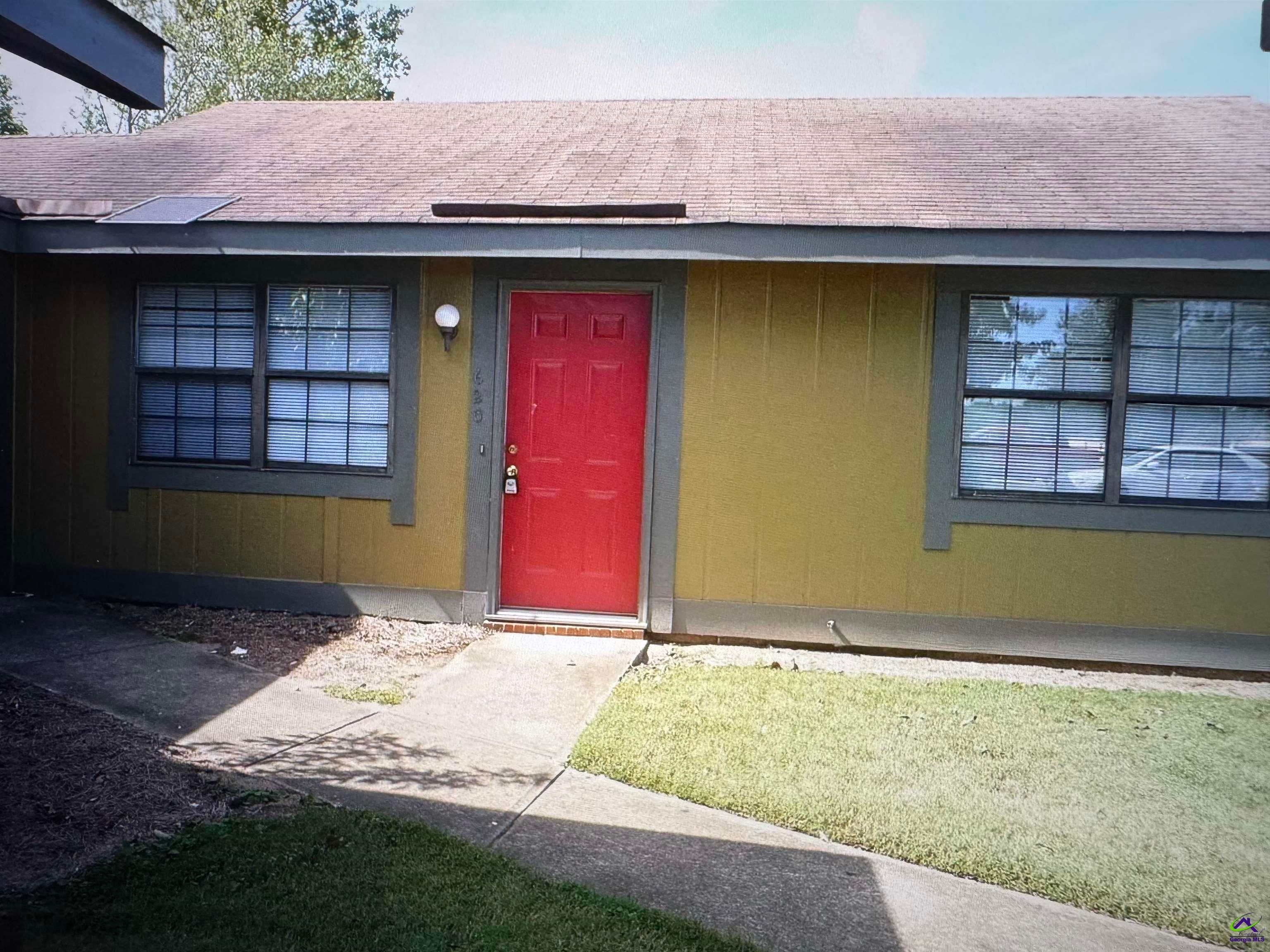 Gawin Dr, Warner Robins, GA 31093