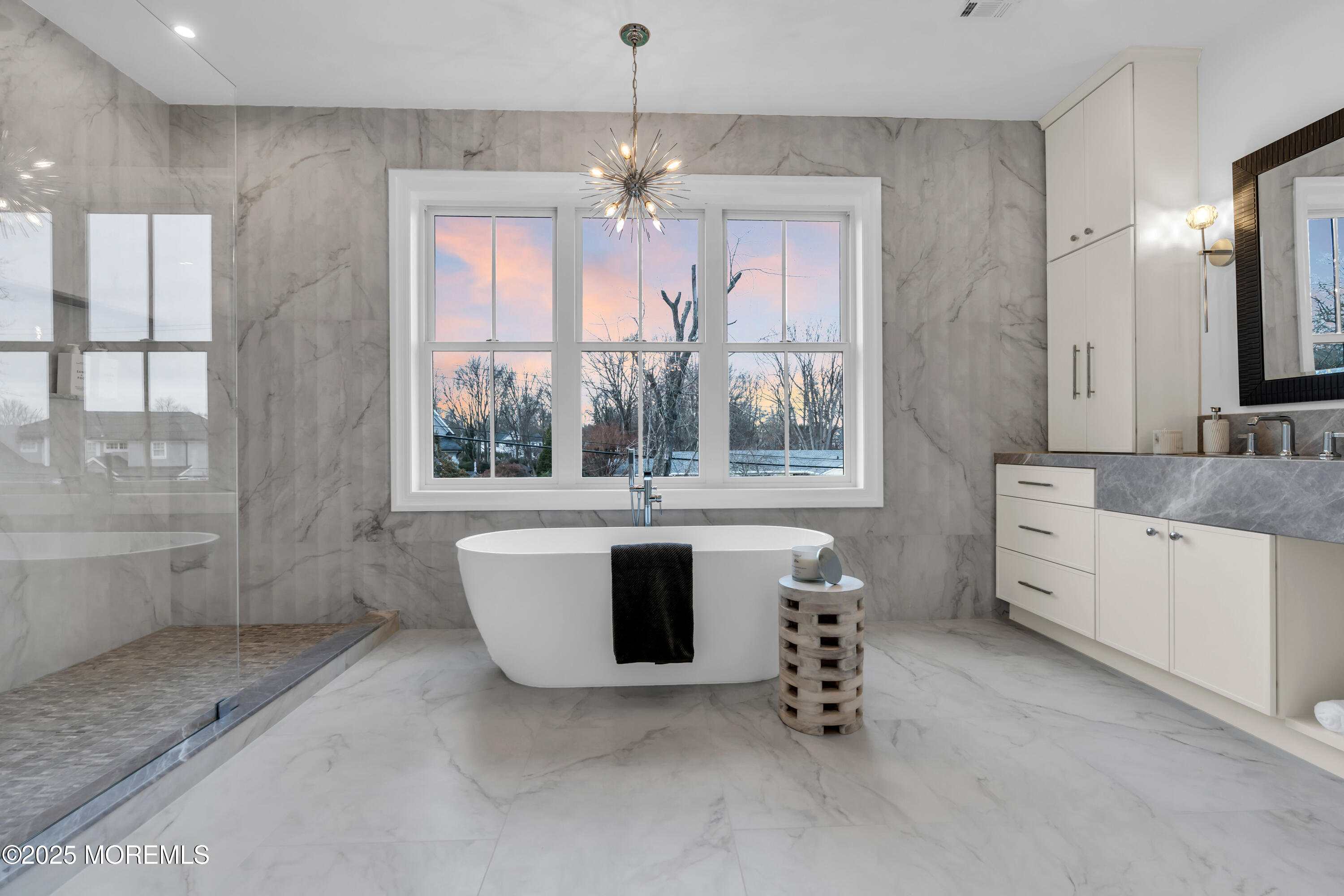 Little Silver, New Jersey, 07739, United States, 5 Bedrooms Bedrooms, ,5 BathroomsBathrooms,Residential,For Sale,2005340