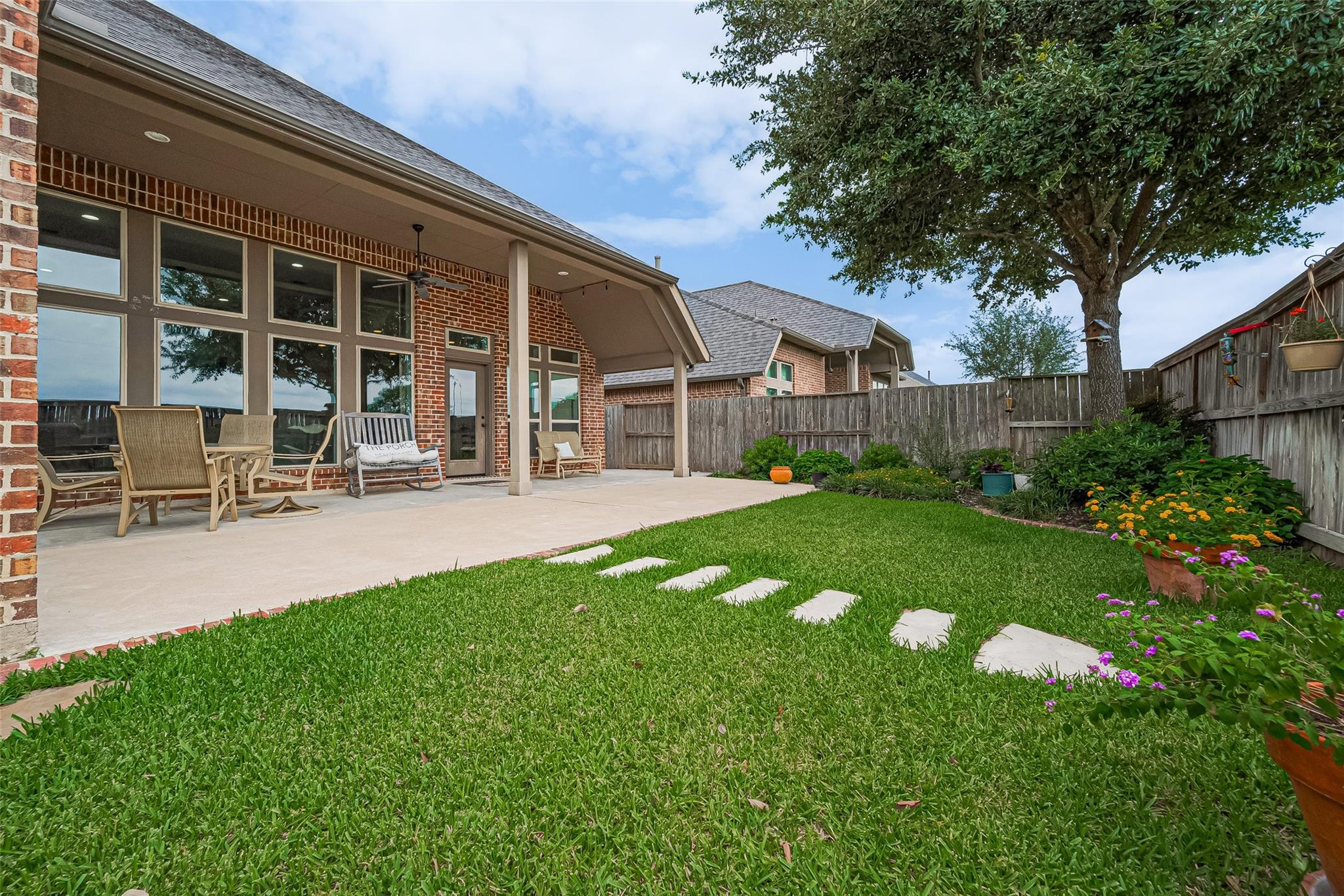 Katy, Texas, 77493, United States, 4 Bedrooms Bedrooms, ,4 BathroomsBathrooms,Residential,For Sale,1982754