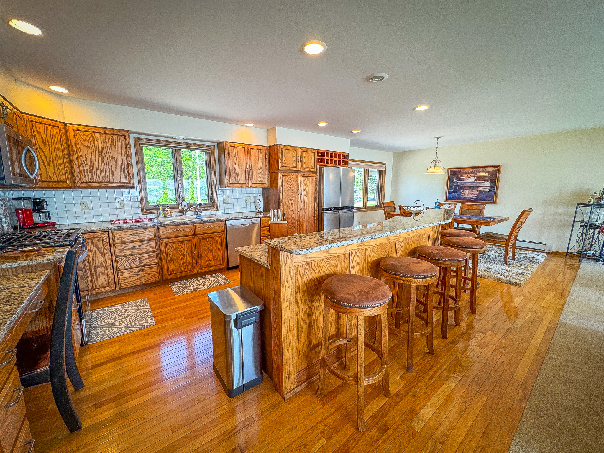 Cadillac, Michigan, 49601, United States, 5 Bedrooms Bedrooms, ,4 BathroomsBathrooms,Residential,For Sale,1905816