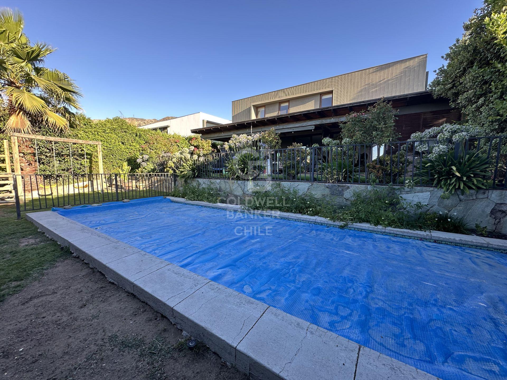 Colina, Chile, 3 Bedrooms Bedrooms, ,4 BathroomsBathrooms,Residential,For Sale,1729507