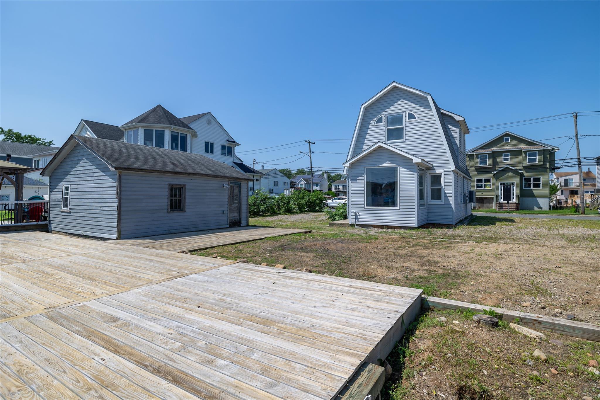 Seaford, New York, 11783, United States, 3 Bedrooms Bedrooms, ,2 BathroomsBathrooms,Residential,For Sale,1908312