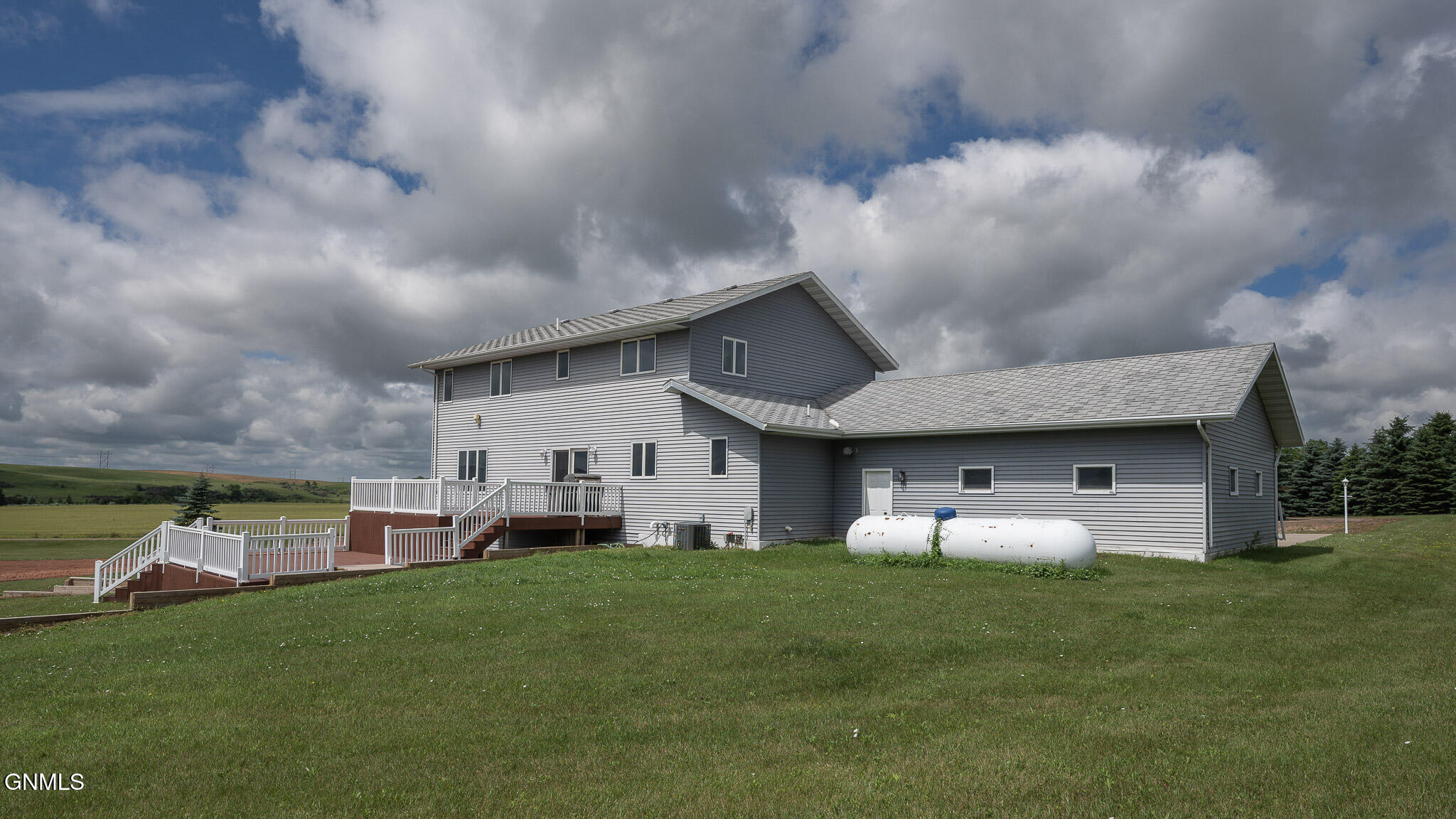 Center, North Dakota, 58530, United States, 4 Bedrooms Bedrooms, ,3 BathroomsBathrooms,Residential,For Sale,1982798