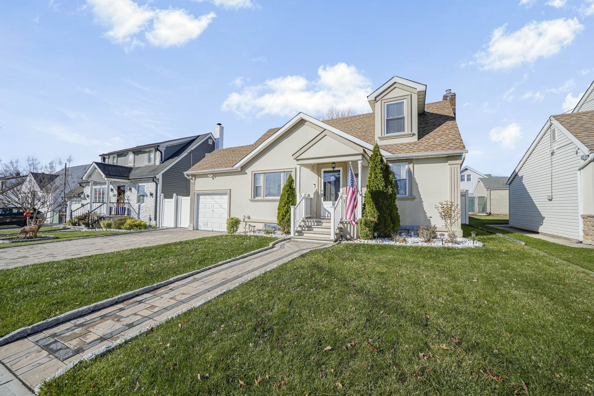 Union, New Jersey, 07073, United States, 3 Bedrooms Bedrooms, ,2 BathroomsBathrooms,Residential,For Sale,2012032