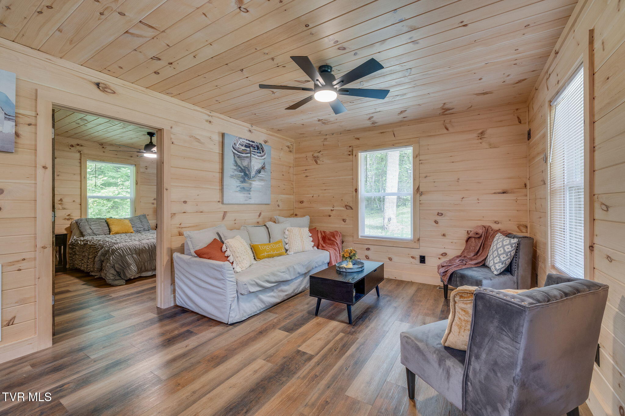 Kingsport, Tennessee, 37660, United States, 1 Bedroom Bedrooms, ,1 BathroomBathrooms,Residential,For Sale,1973991