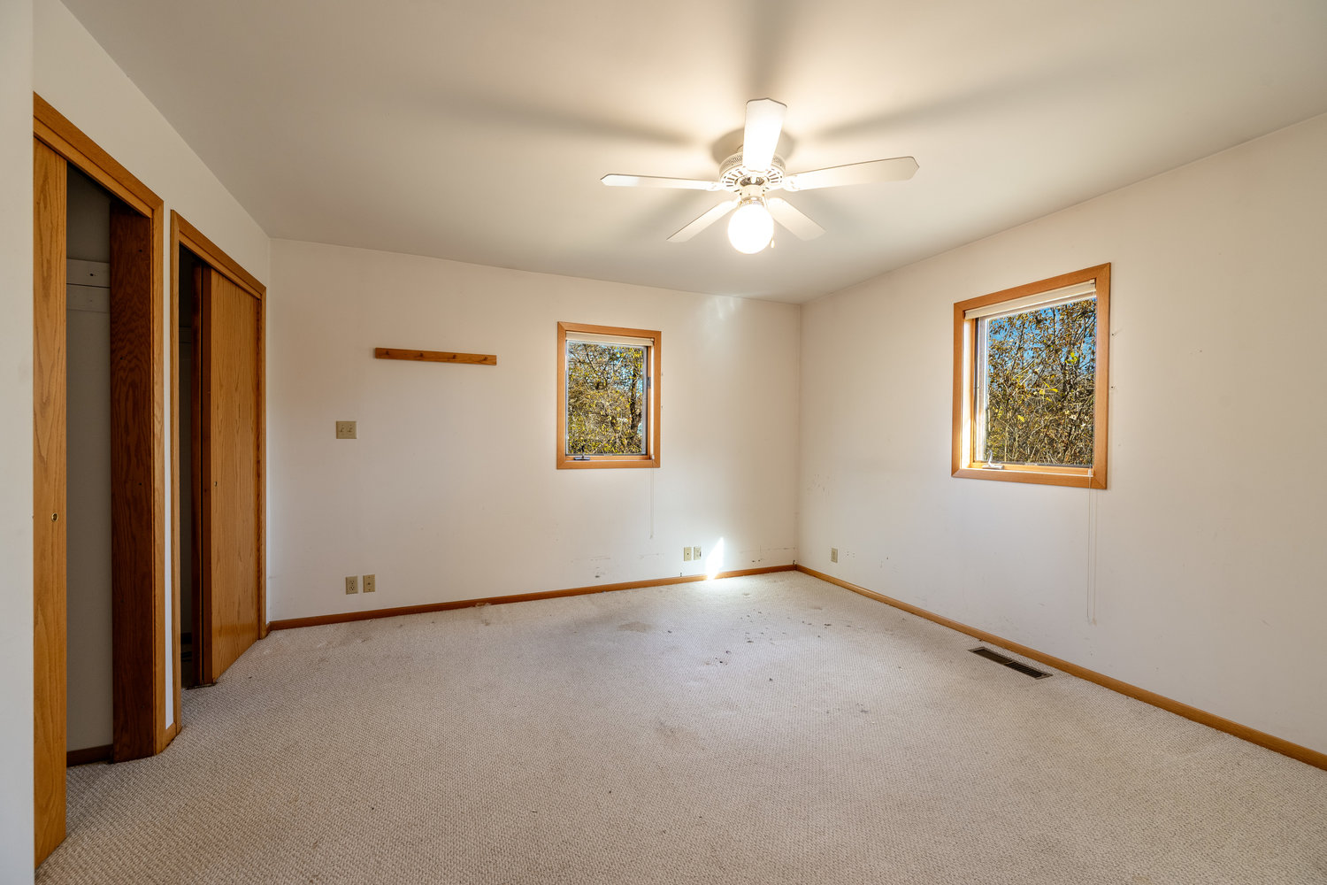 Sheridan, Wyoming, 82801, United States, 4 Bedrooms Bedrooms, ,2 BathroomsBathrooms,Residential,For Sale,1987057