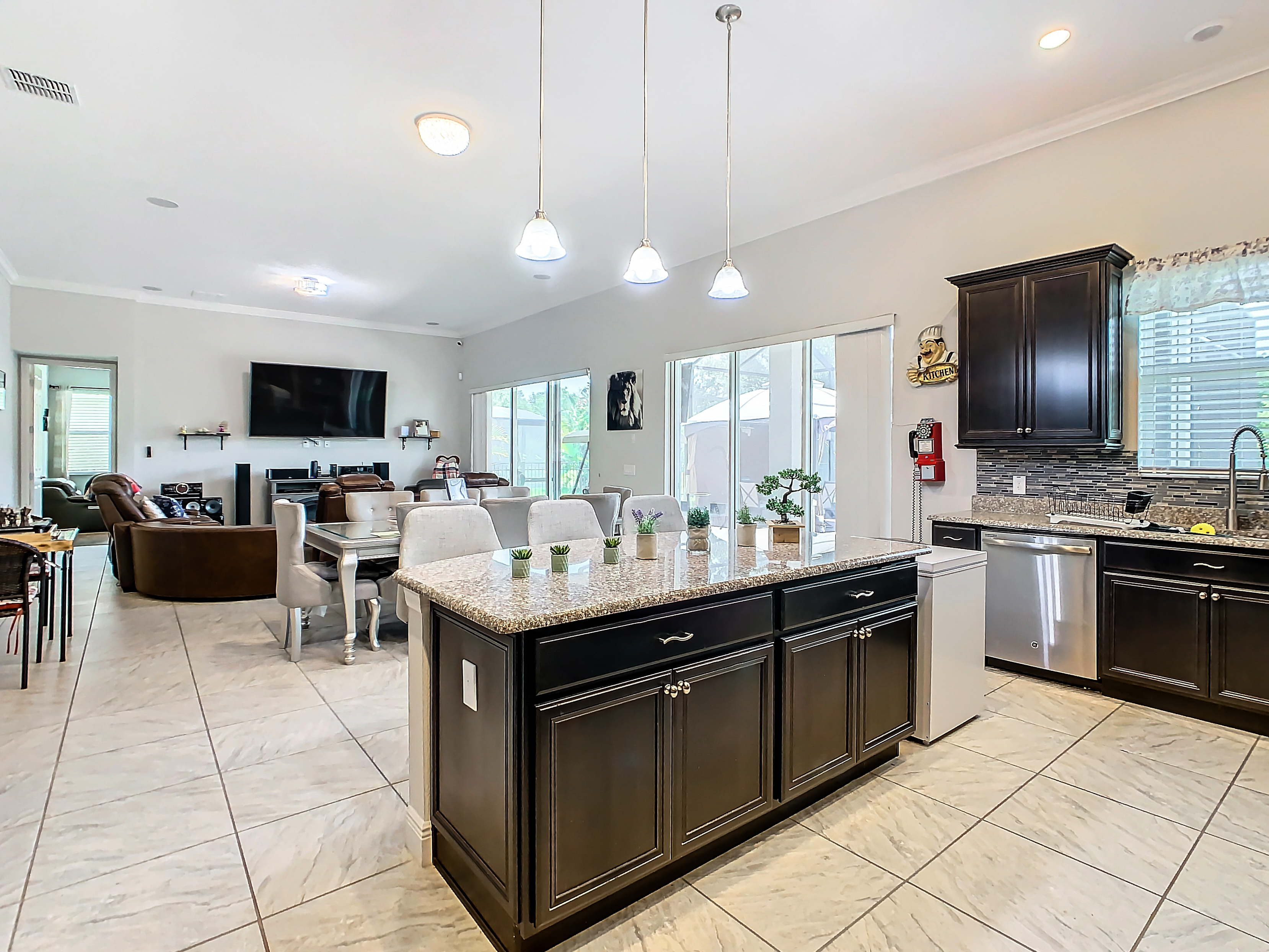 KISSIMMEE, Florida, 34746, United States, 4 Bedrooms Bedrooms, ,4 BathroomsBathrooms,Residential,For Sale,1976341