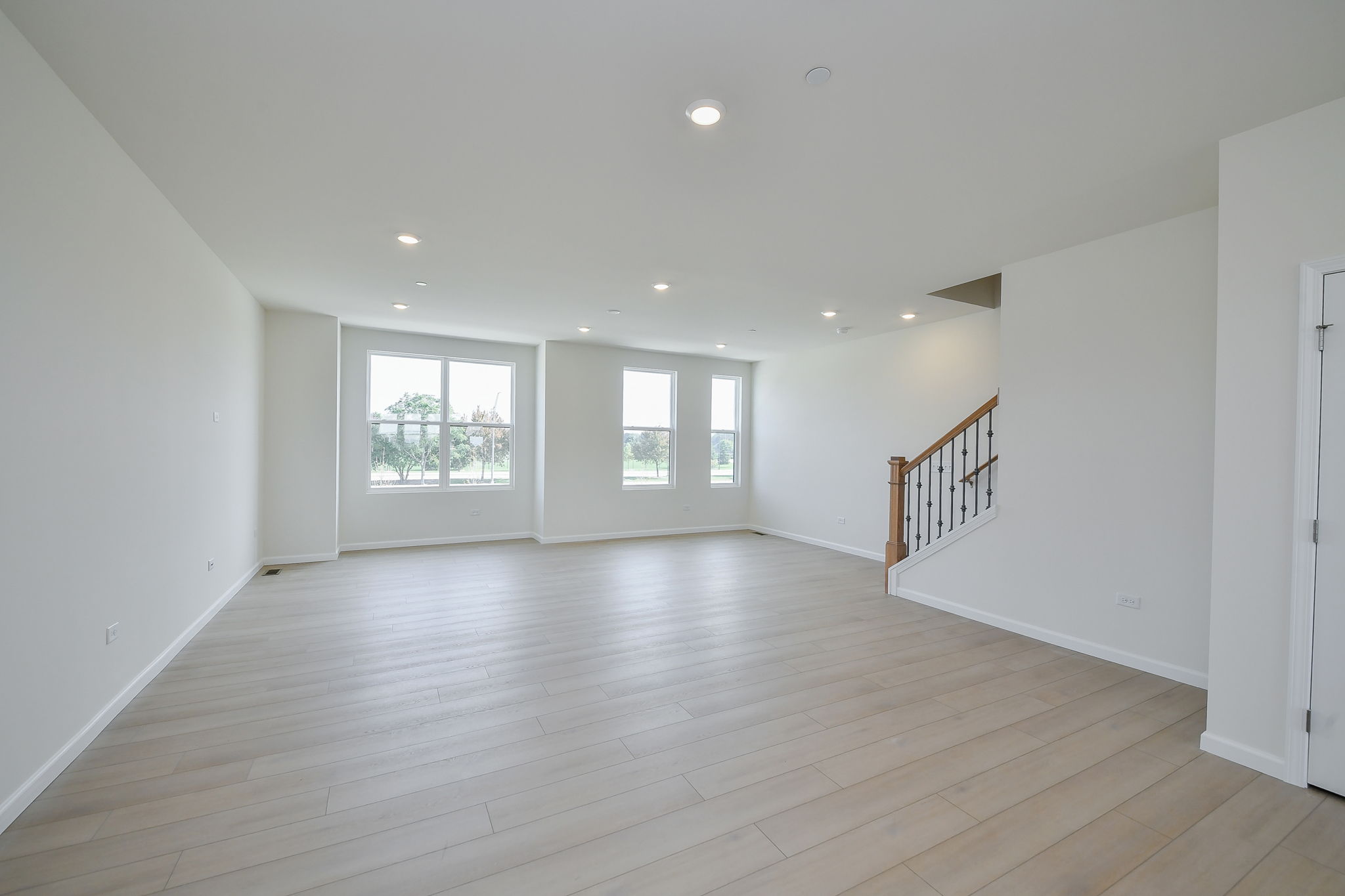  An Enclave of Only 65 New Construction Homes in the Heart of Naperville - 物件實景